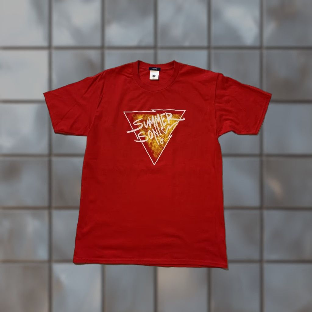Vintage VINTAGE Ships Summer Sonic Music Festival 2018 Made In Japan Red Crewneck T-Shirt Sz. M Mens Size US M / EU 48-50 / 2 - 1 Thumbnail