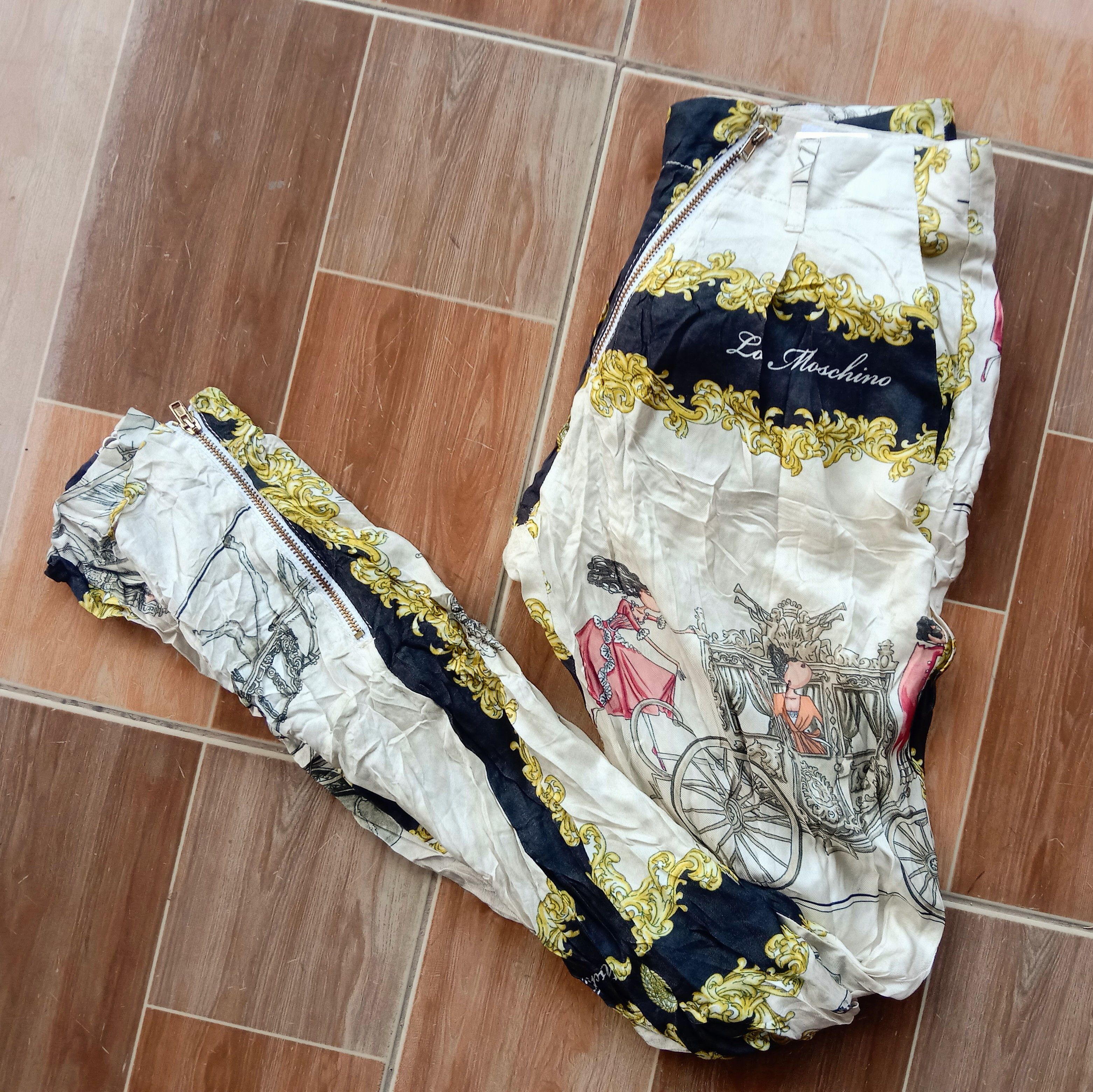 Moschino Moschino Pants Size 27" / US 4 / IT 40 - 1 Thumbnail