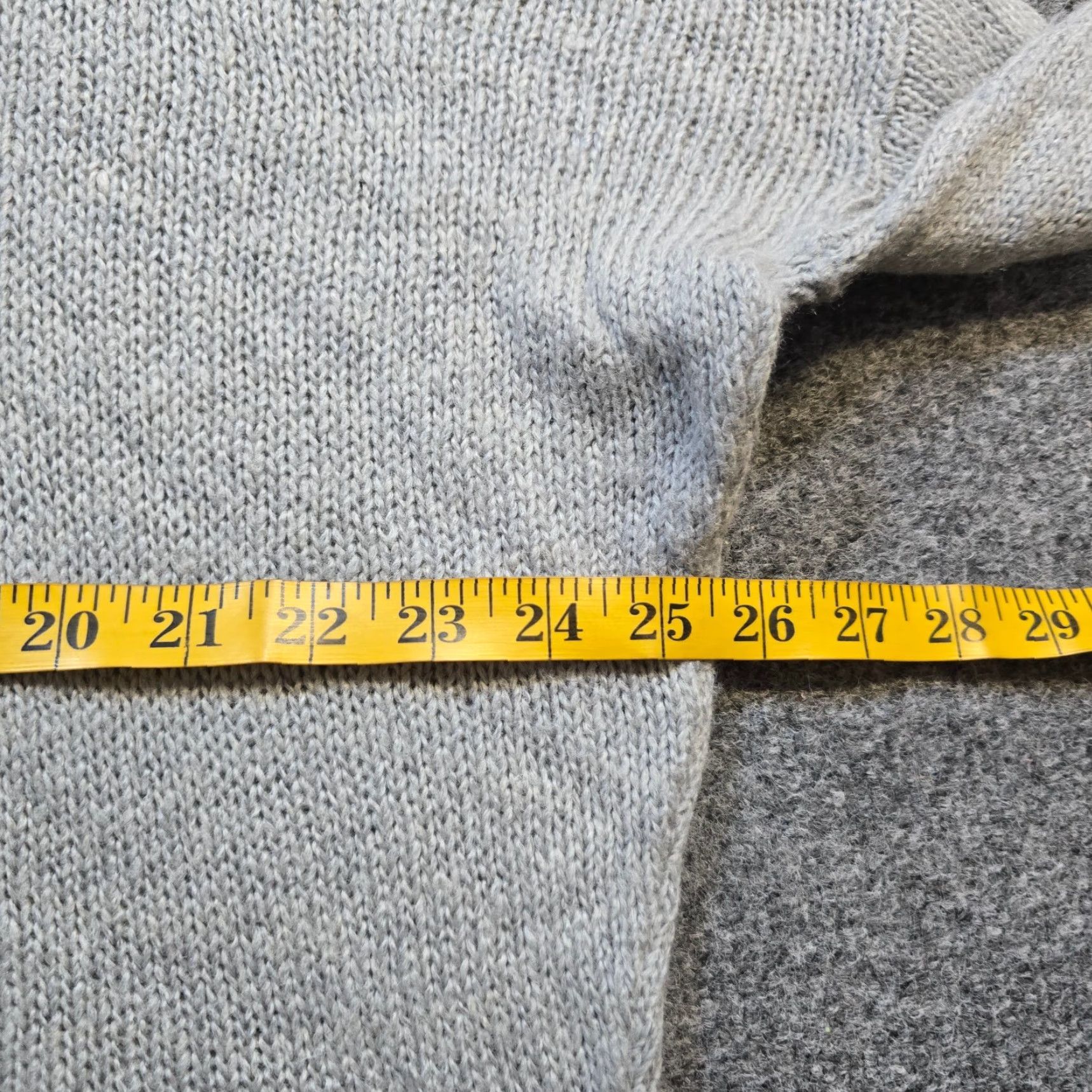 Vintage Wooden Ships Sweater Womens Medium Gray Mohair Wool Oversized Boxy Top Pullover V-Neck Long Sleeve Casual Workwear Fall Winter Womens Size M / US 6-8 / IT 42-44 - 6 Thumbnail