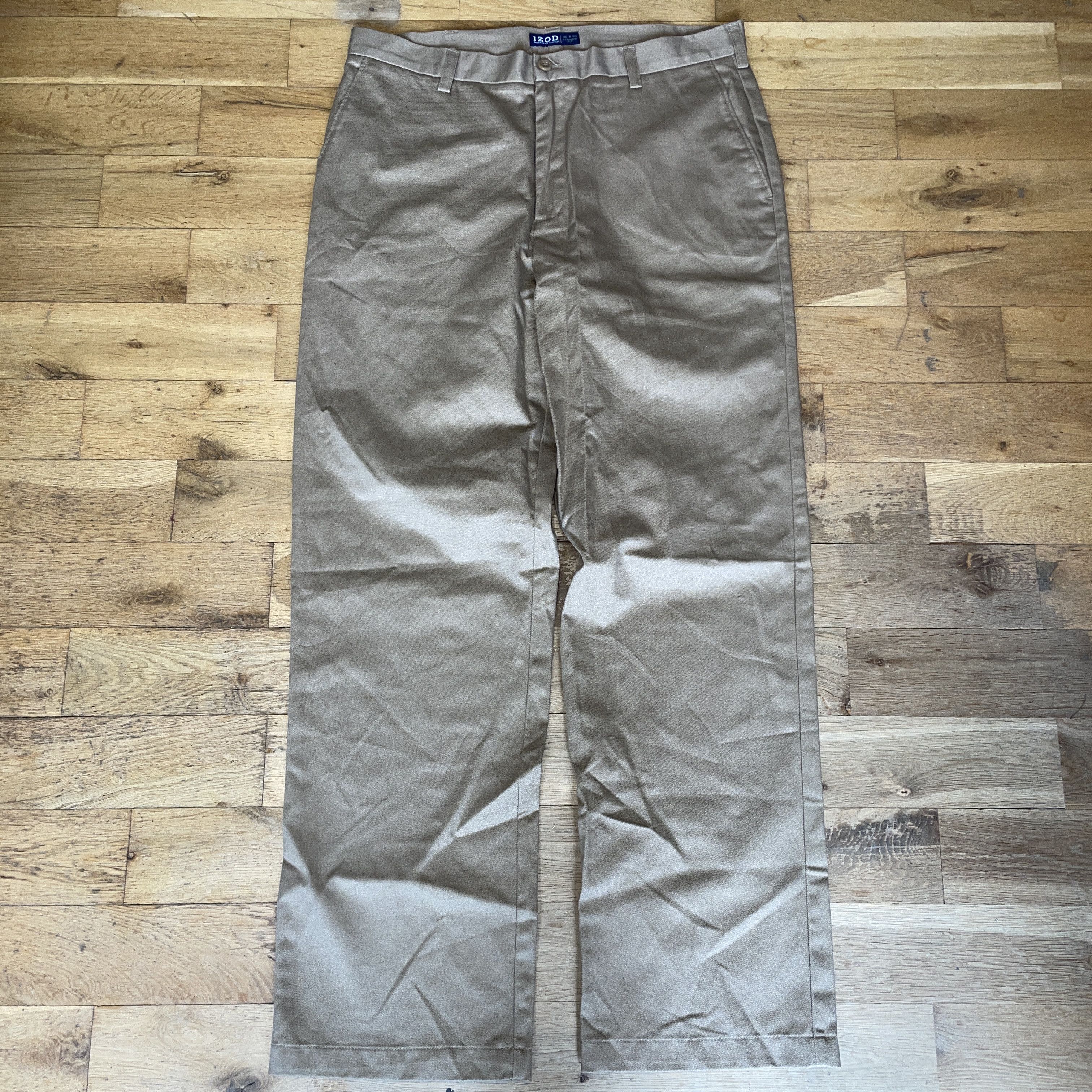 Izod Izod Men's Fashion Chinos Pants Straight Fit W 36 L 34 Size US 36 / EU 52 - 1 Thumbnail