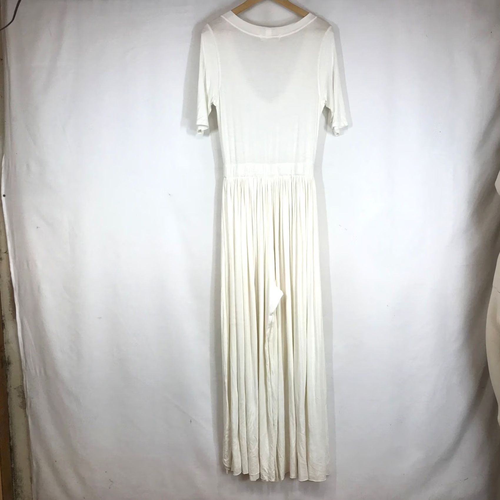 Free People VINTAGE? No — Free People Beach Ivory Wide-Leg Jumpsuit Deep V-Neck Short Sleeve Large Shirt Women L Ivory Wide Leg Jumpsuit Nav? Size 36" / US 14 / IT 50 - 5 Thumbnail