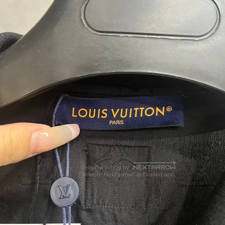 Louis Vuitton Louis Vuitton 25 Black Striped Neck Full Print Short Sleev Size US L / EU 52-54 / 3 - 2 Thumbnail