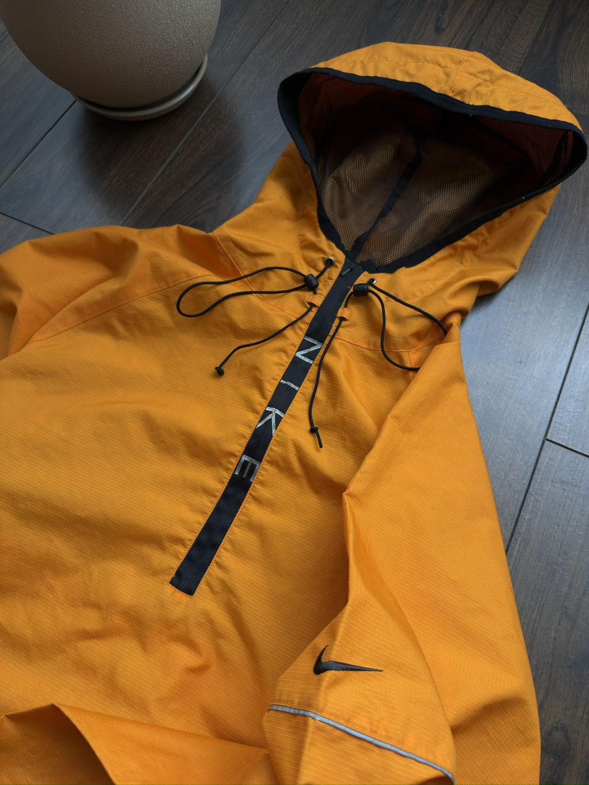 Nike VTG Nike Half Zip Pullover Hooded Windbreaker Orange Jacket Size US XL / EU 56 / 4 - 7 Thumbnail