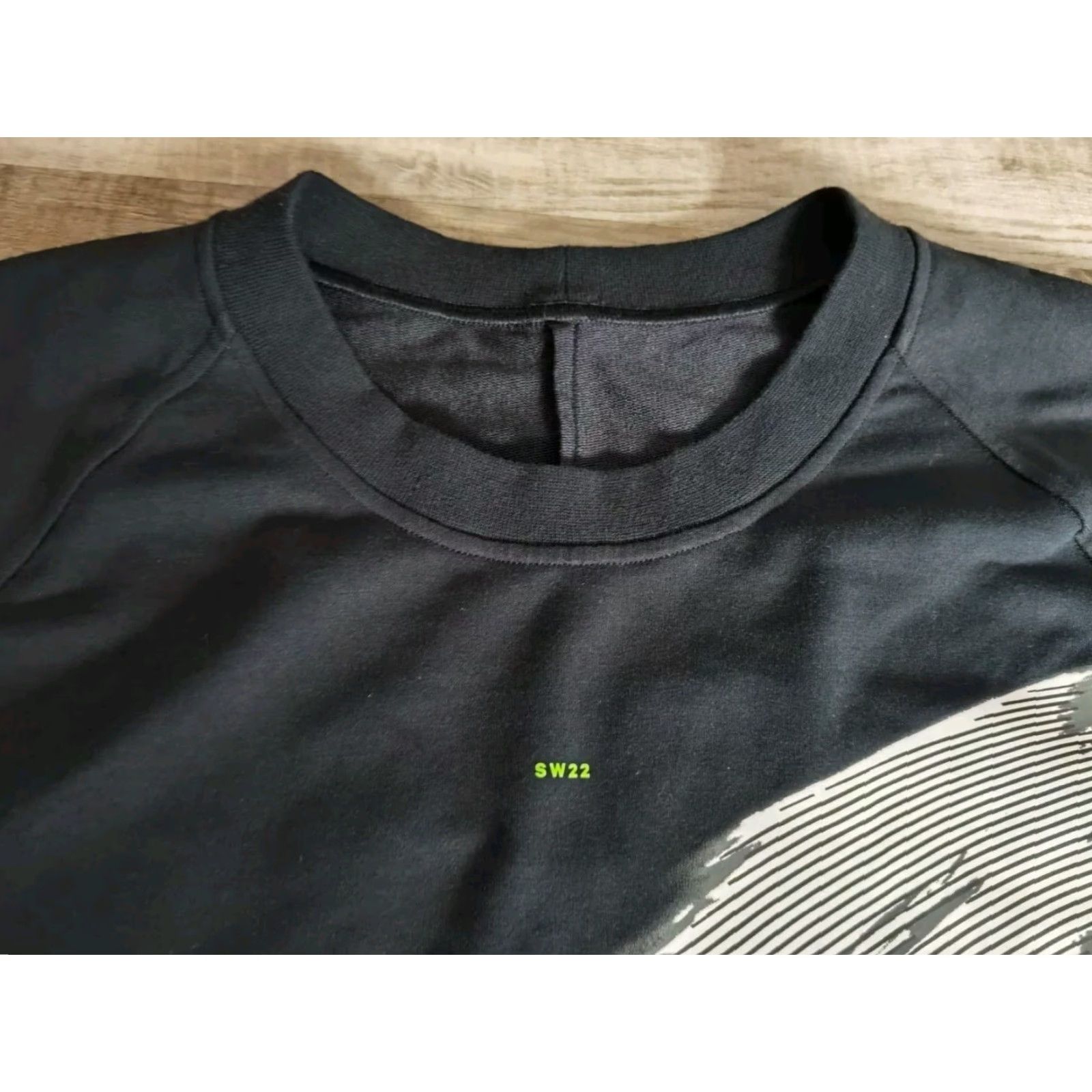 Vintage VINTAGE Lululemon SeaWheeze XL Men's Sweatshirt Long Sleeve Side Zip Logo Athletic Black Sports Running Size US XL / EU 56 / 4 - 5 Thumbnail