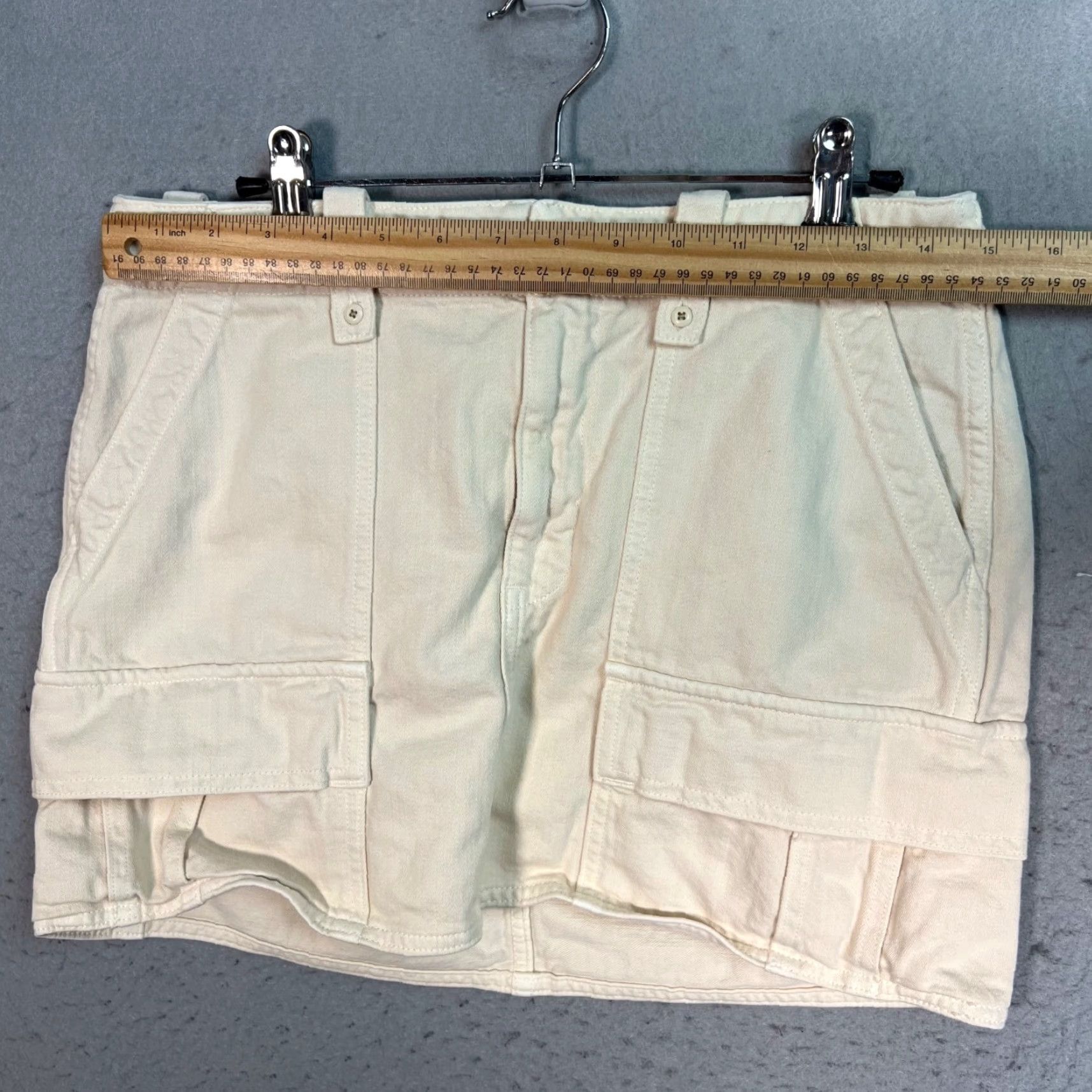 Vintage Denim Forum Womens Size 27 90s Utility Cargo Mini Skirt Beige Organic Cotton Size 27" / US 4 / IT 40 - 6 Thumbnail