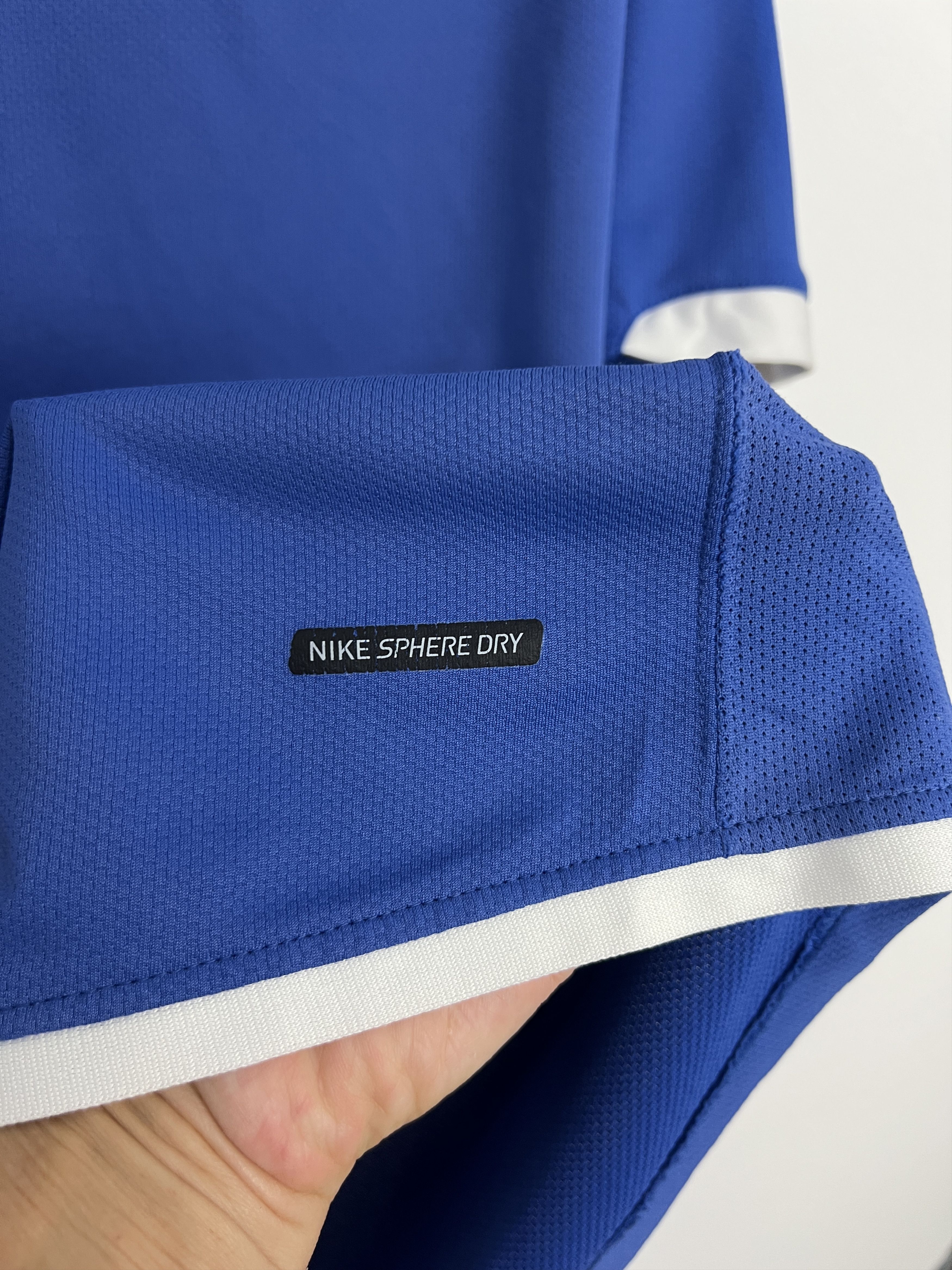 Nike Brazil Away football shirt 2006 Soccer Blue Jersey Mens Size US L / EU 52-54 / 3 - 15 Thumbnail