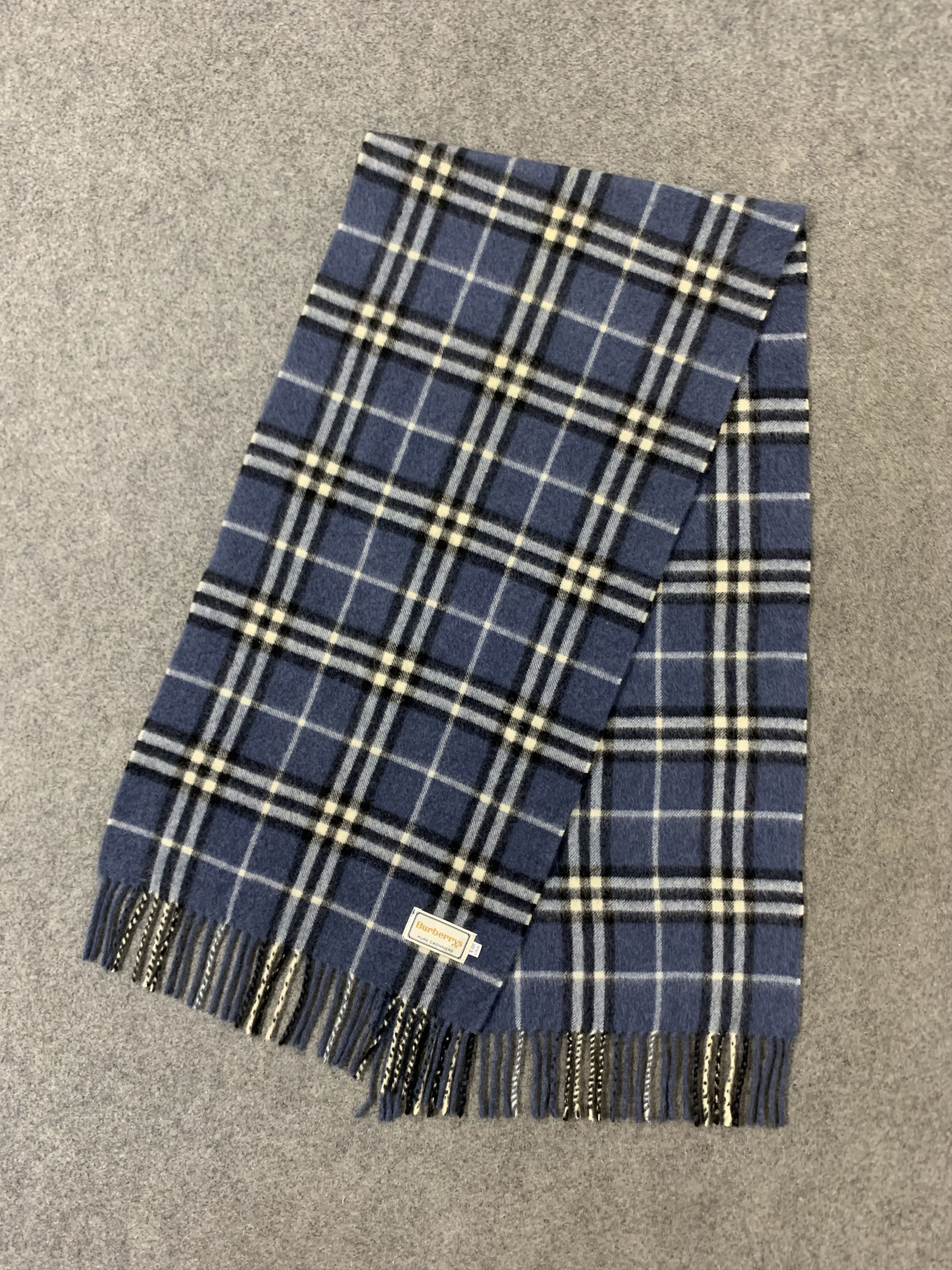 Burberry Burberry Scarf Cashmere Muffler Neck Wrap BL9307 Size ONE SIZE - 4 Thumbnail