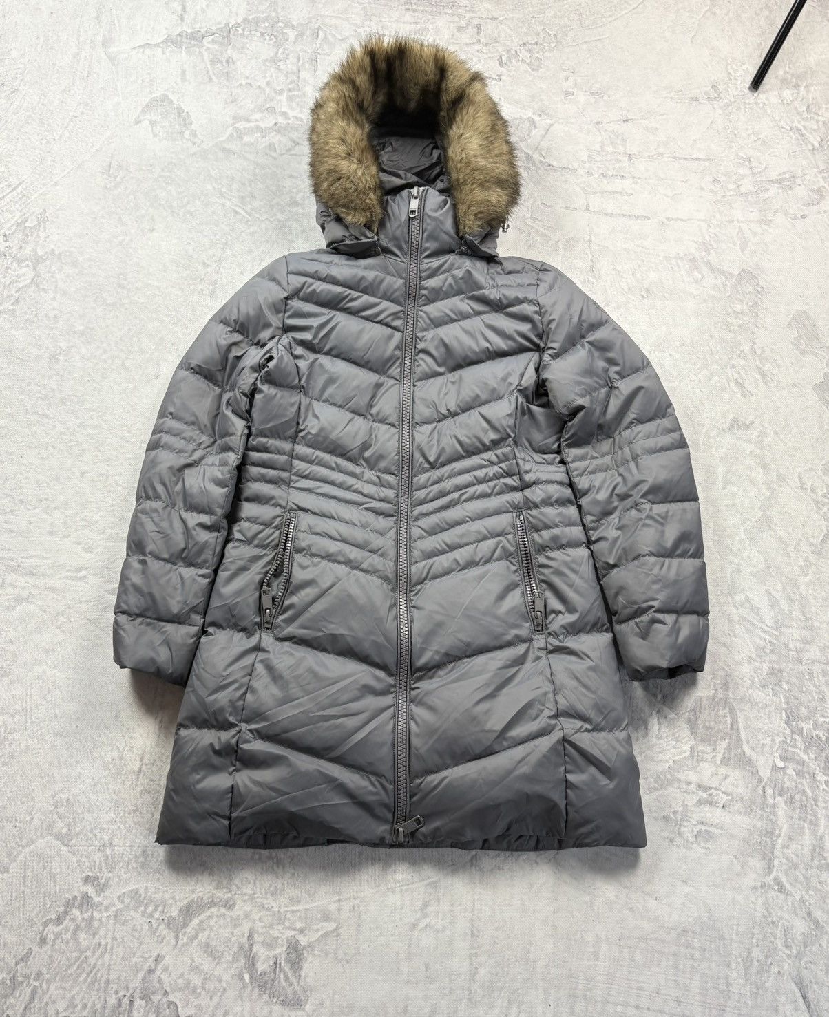 Tommy Hilfiger Vintage Tommy Hilfiger parka down Puffer jacket small haft Size S / US 4 / IT 40 - 1 Thumbnail