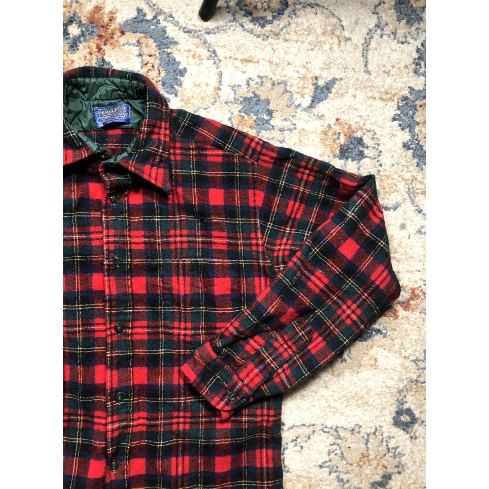 Pendleton VINTAGE Pendleton Jacket Mens Medium Red Green Plaid Wool Flannel 70s USA Mens Size US L / EU 52-54 / 3 - 4 Thumbnail