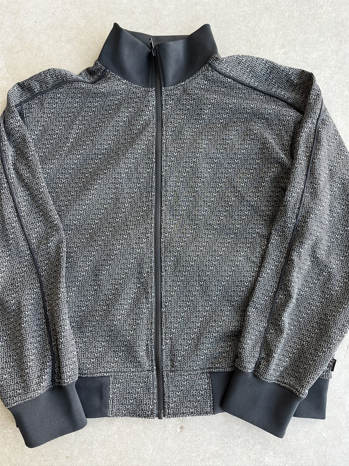 Supreme Supreme SS22 Repeat Track Jacket (unisex) Size US L / EU 52-54 / 3 - 3 Thumbnail