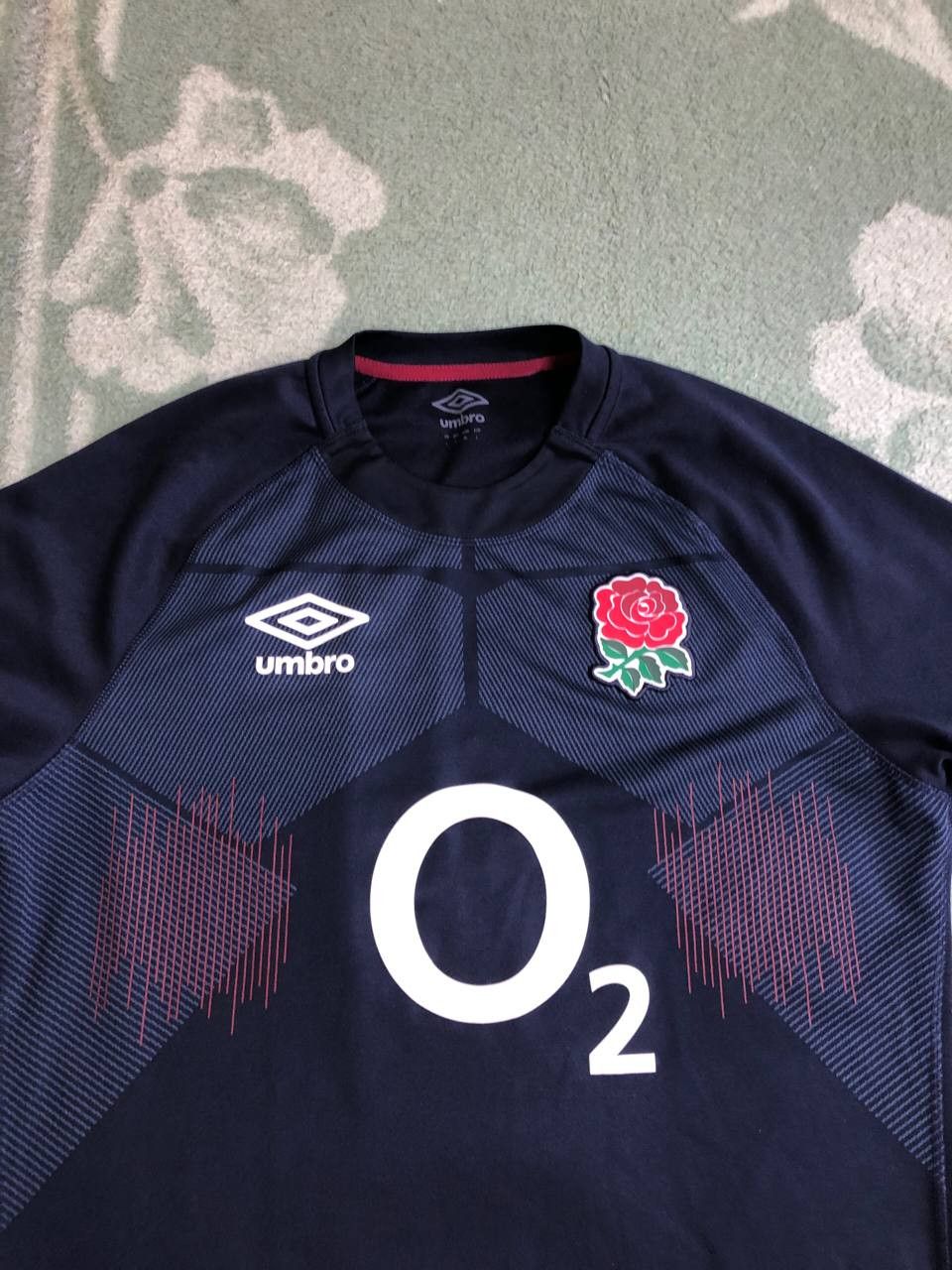 Umbro UMBRO RUGBY UNION ENGLAND 2020/2021 AWAY SHIRT JERSEY Size US L / EU 52-54 / 3 - 9 Thumbnail
