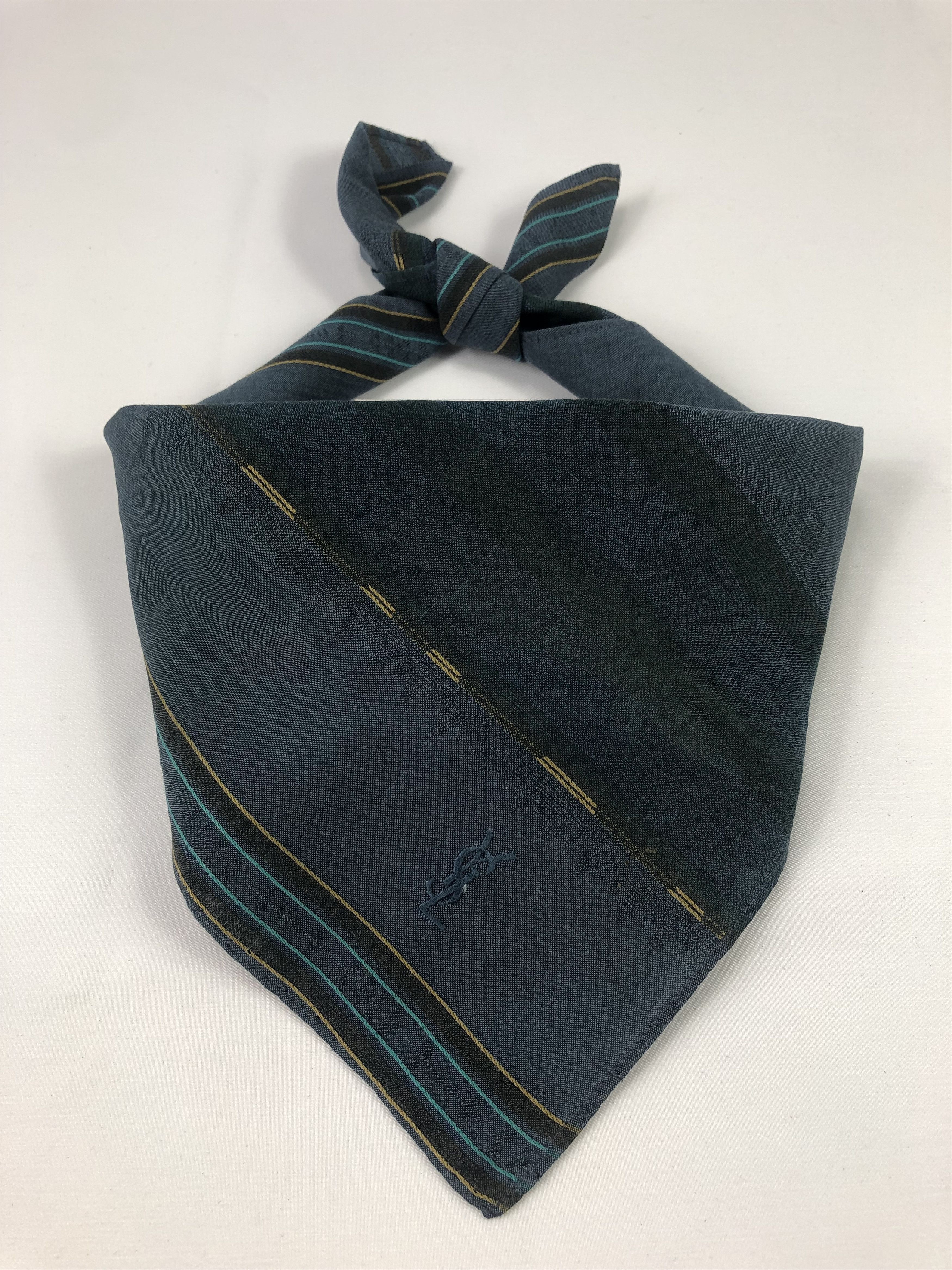 Yves Saint Laurent Yves Saint Laurent Handkerchief / Bandana / Neckerchief Size ONE SIZE - 1 Thumbnail