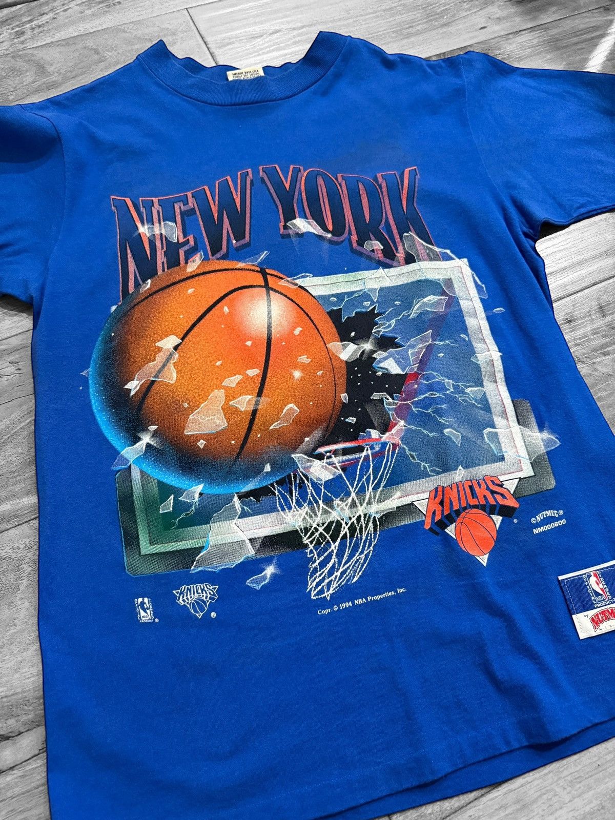 NBA × Nutmeg × Vintage 1994 Nutmeg Vintage New York Knicks T shirt