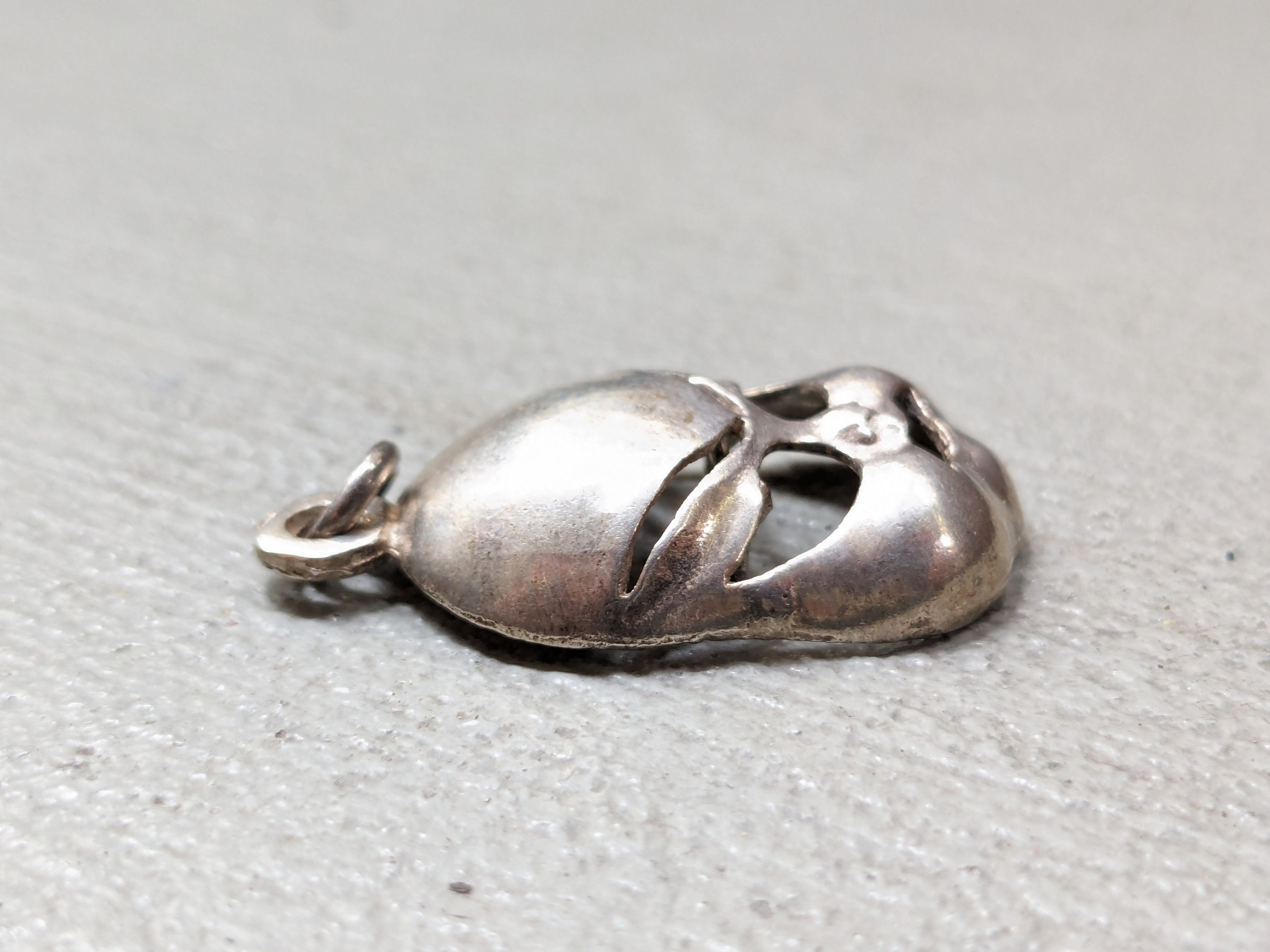 Jewelry × Vintage Vintage Japanese Mask Pendant Face Theatre Avant Garde Size ONE SIZE - 12 Thumbnail
