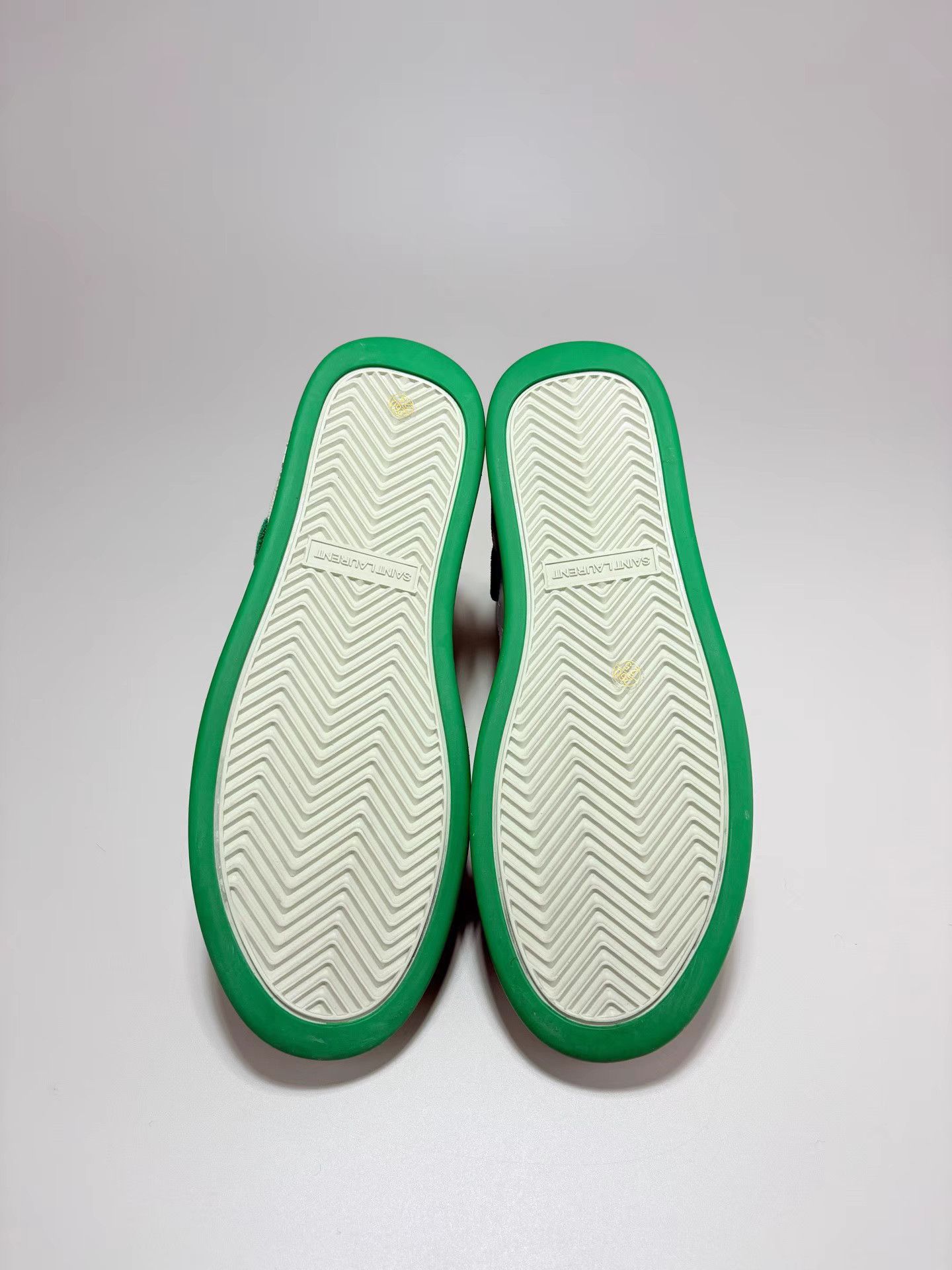 Saint Laurent Paris SAINT LAURENT SLP White & Green Mid-Top Sneakers K1 Size US 7 / EU 40 - 6 Thumbnail
