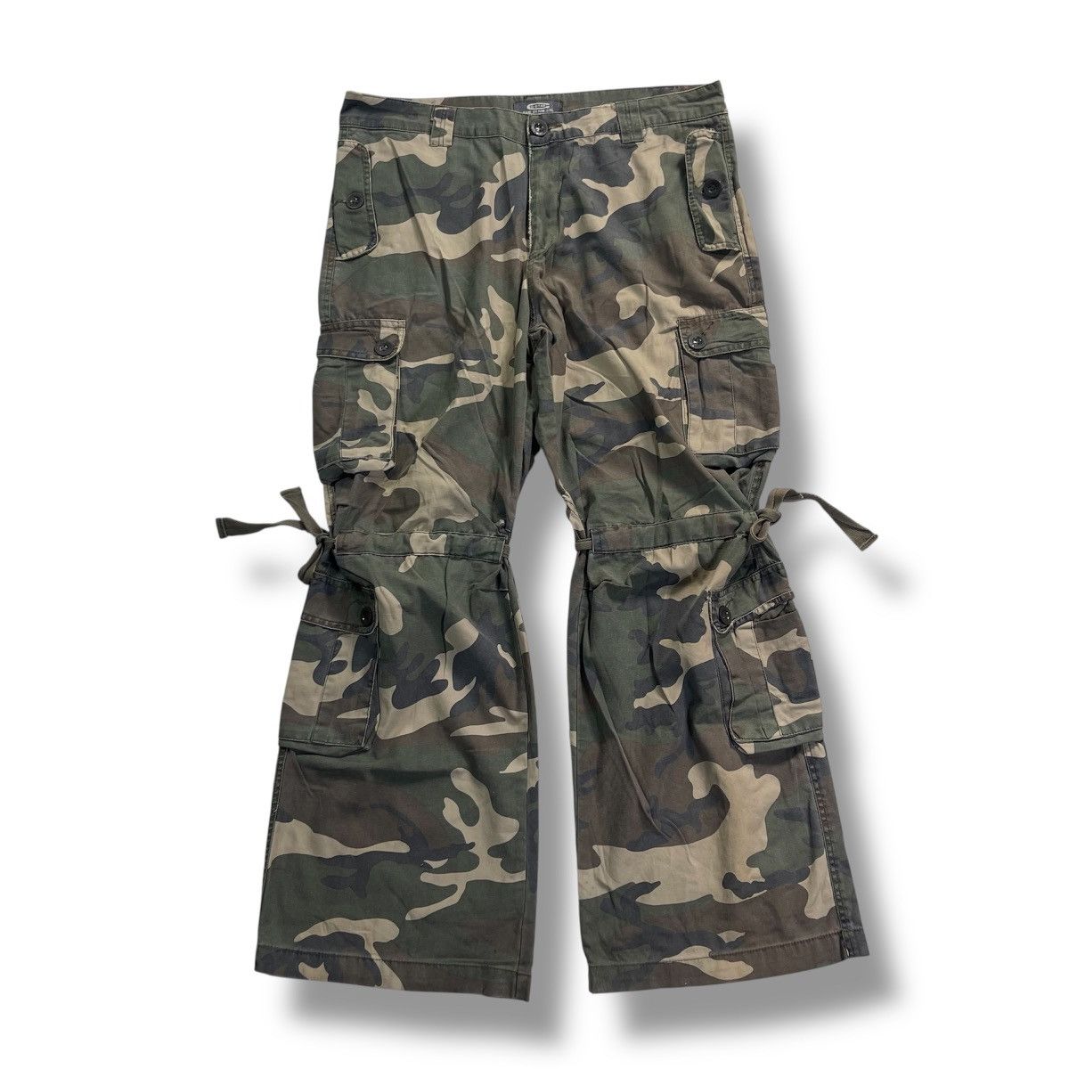 G-Star G-Star Camo Drawstring Knee Multipocket Cargo Flare Pant Size US 38 / EU 54 - 1 Thumbnail