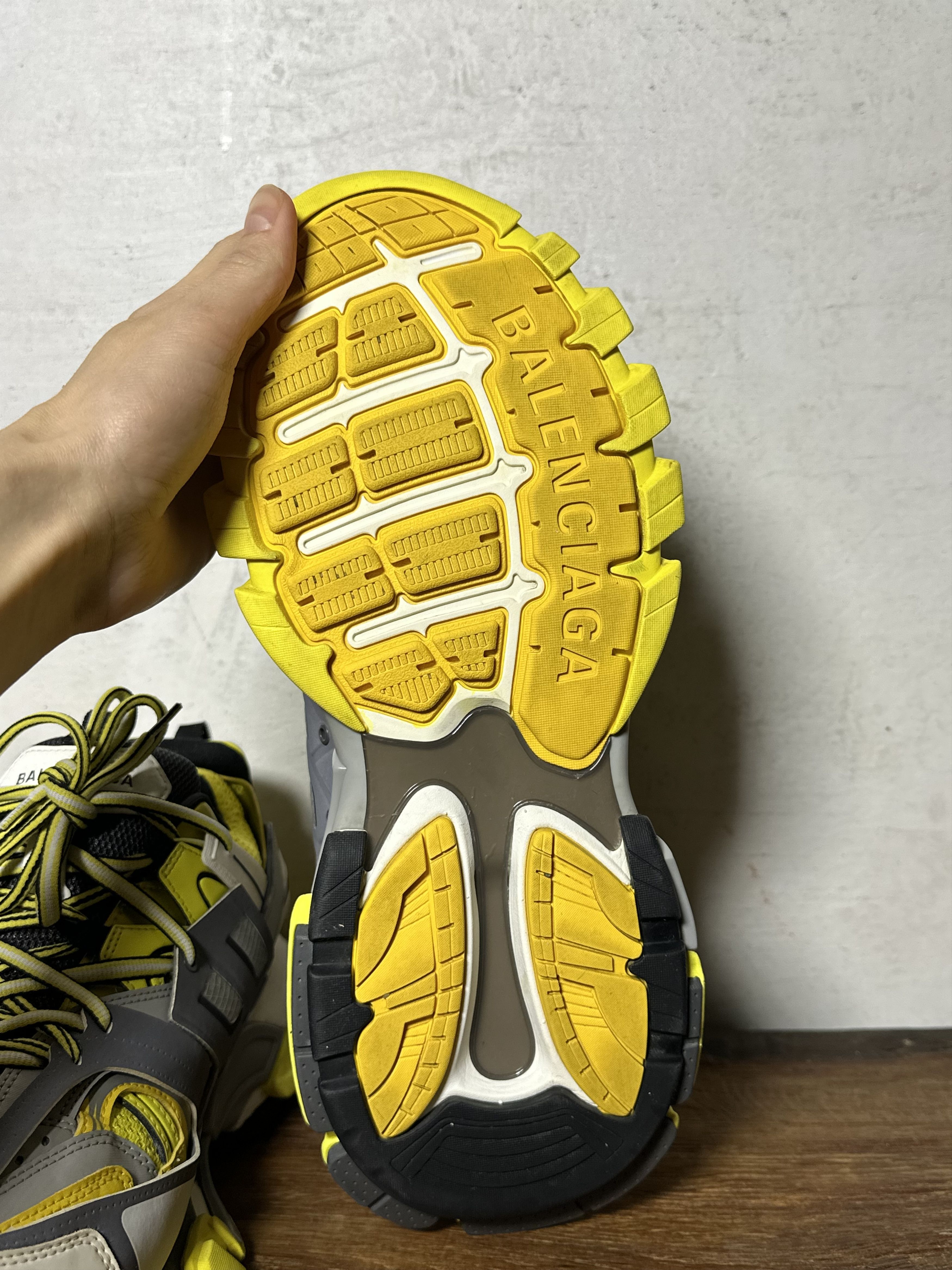 Balenciaga Balenciaga Track 1 Yellow Grey Sneakers Size US 11 / EU 44 - 8 Thumbnail