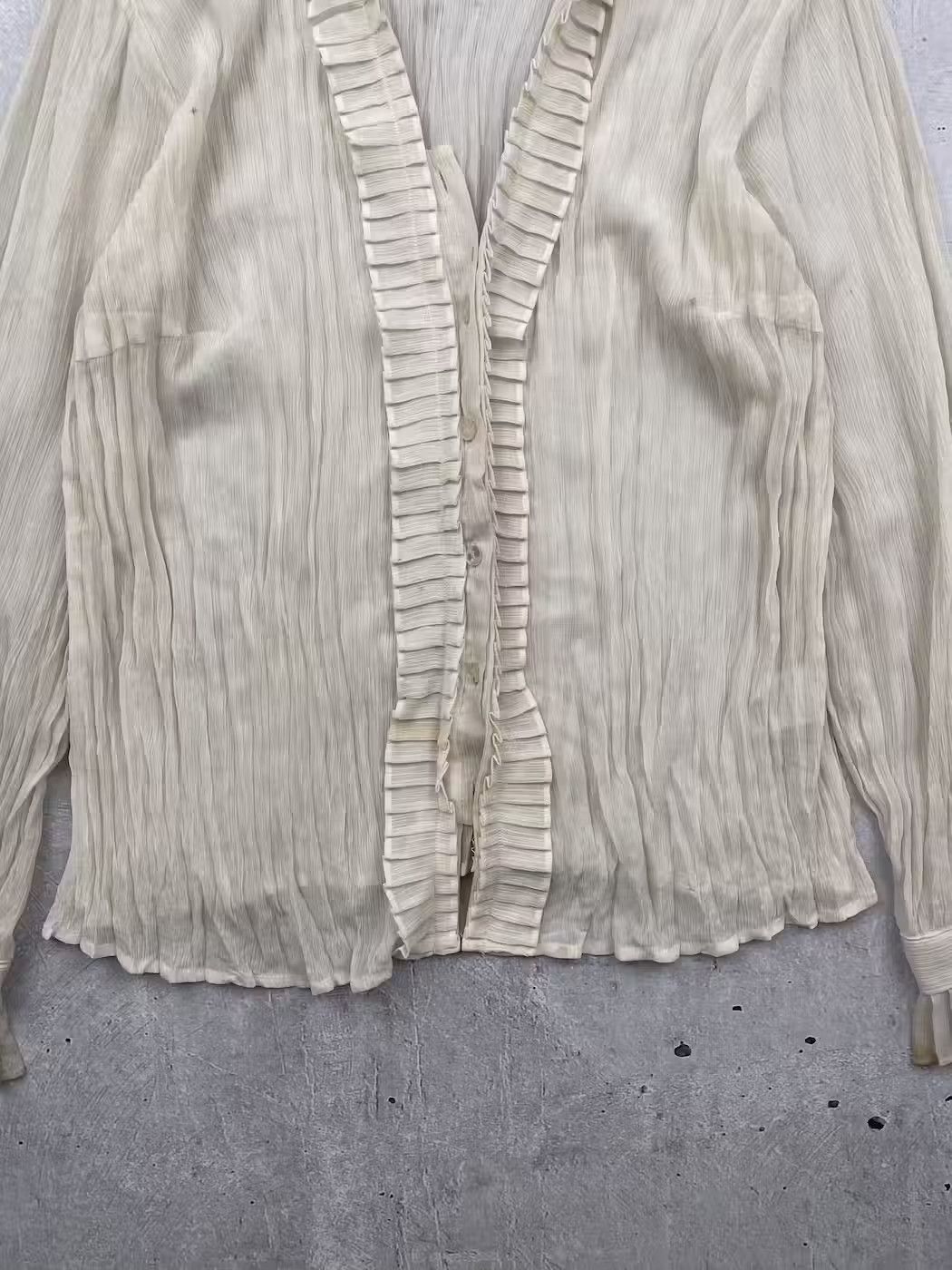 Japanese Brand × Vintage Vintage Worn Pleated Blouse Size M / US 6-8 / IT 42-44 - 3 Thumbnail