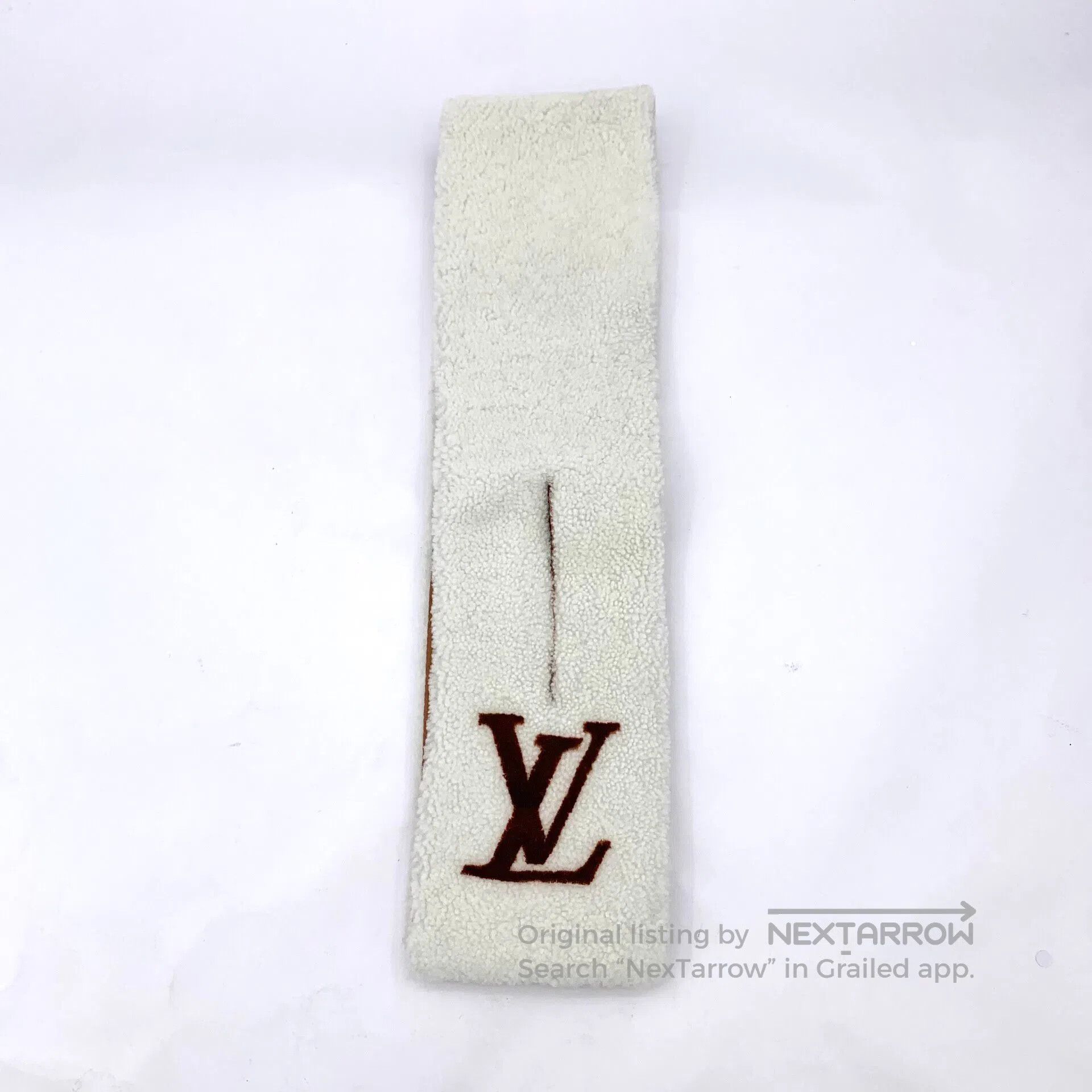 Louis Vuitton Louis Vuitton Beige Logo Monogrammed Fleece Scarf| Size ONE SIZE - 3 Thumbnail