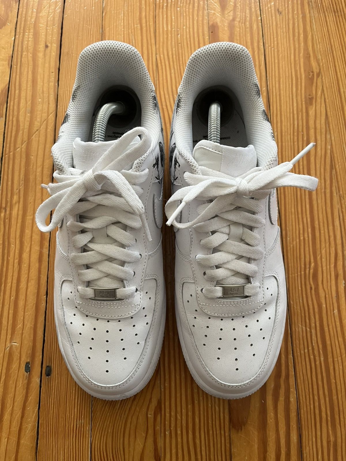 Comme des Garcons × Nike Comme Des Garcons Nike Supreme AF1 Eyes Leather White Size US 9.5 / EU 42-43 - 3 Thumbnail