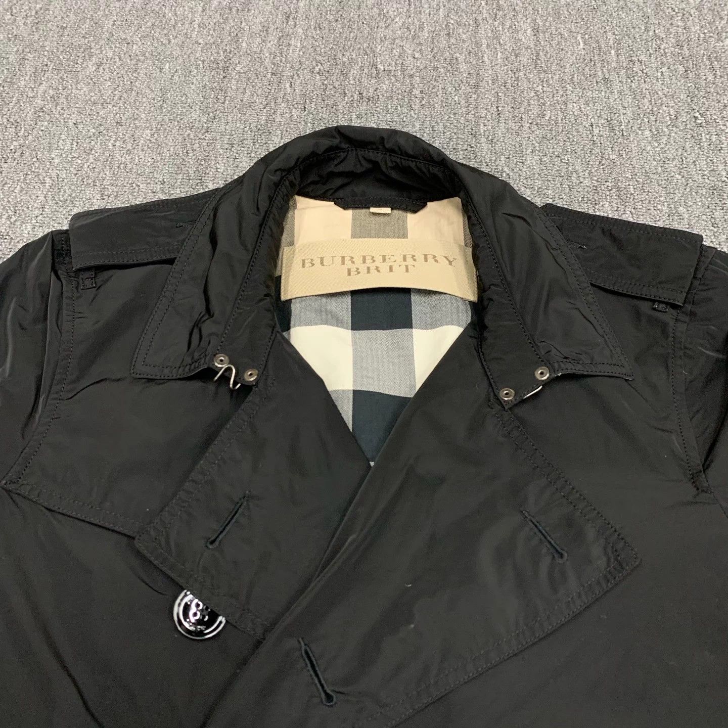 Burberry Burberry check nylon trench coat L 95 new Size US L / EU 52-54 / 3 - 7 Thumbnail