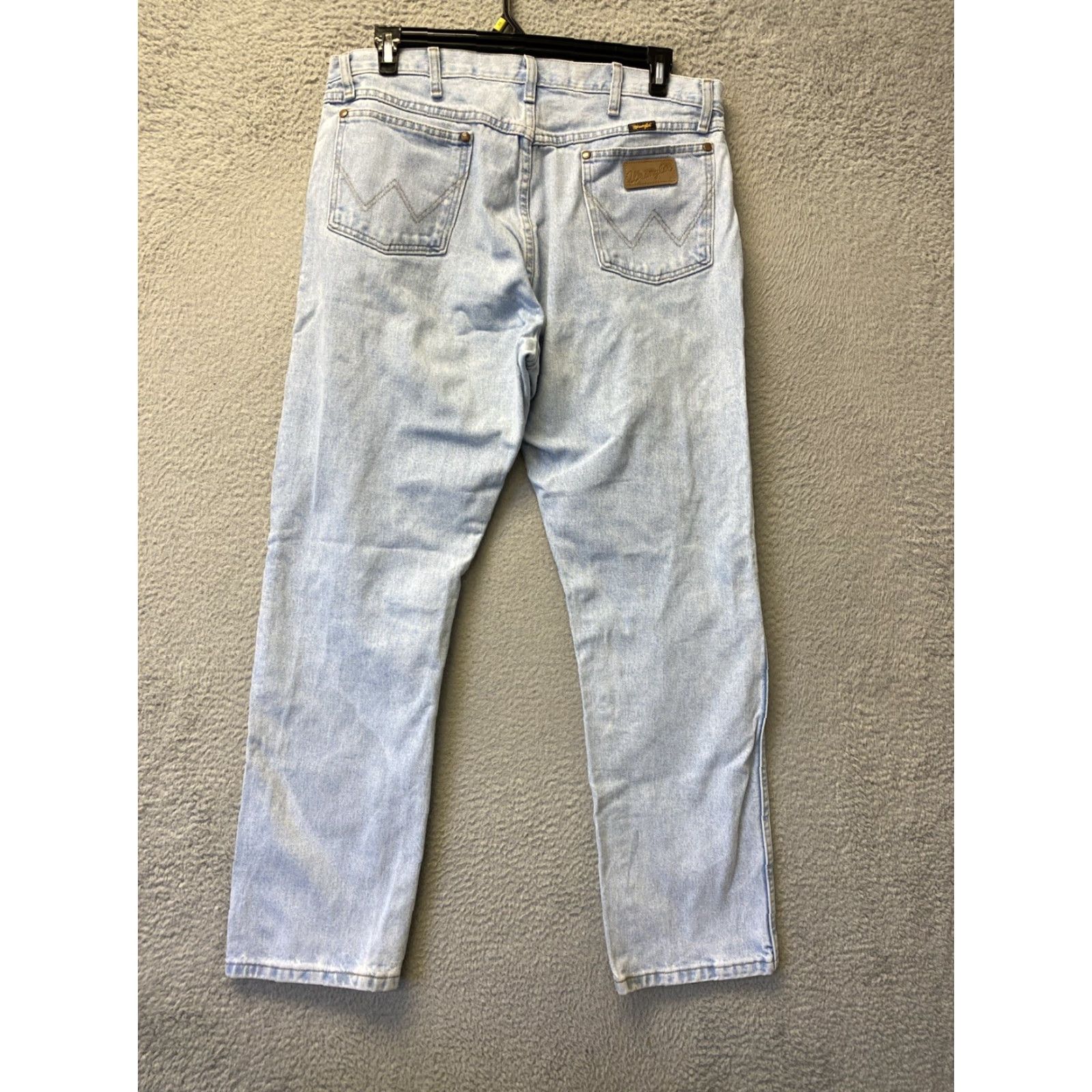 Wrangler VINTAGE Wrangler Jeans Mens 38x32 Cowboy Western Denim Straight Mid 5-Pocket Blue 90s Mens Size US 38 / EU 54 - 7 Thumbnail