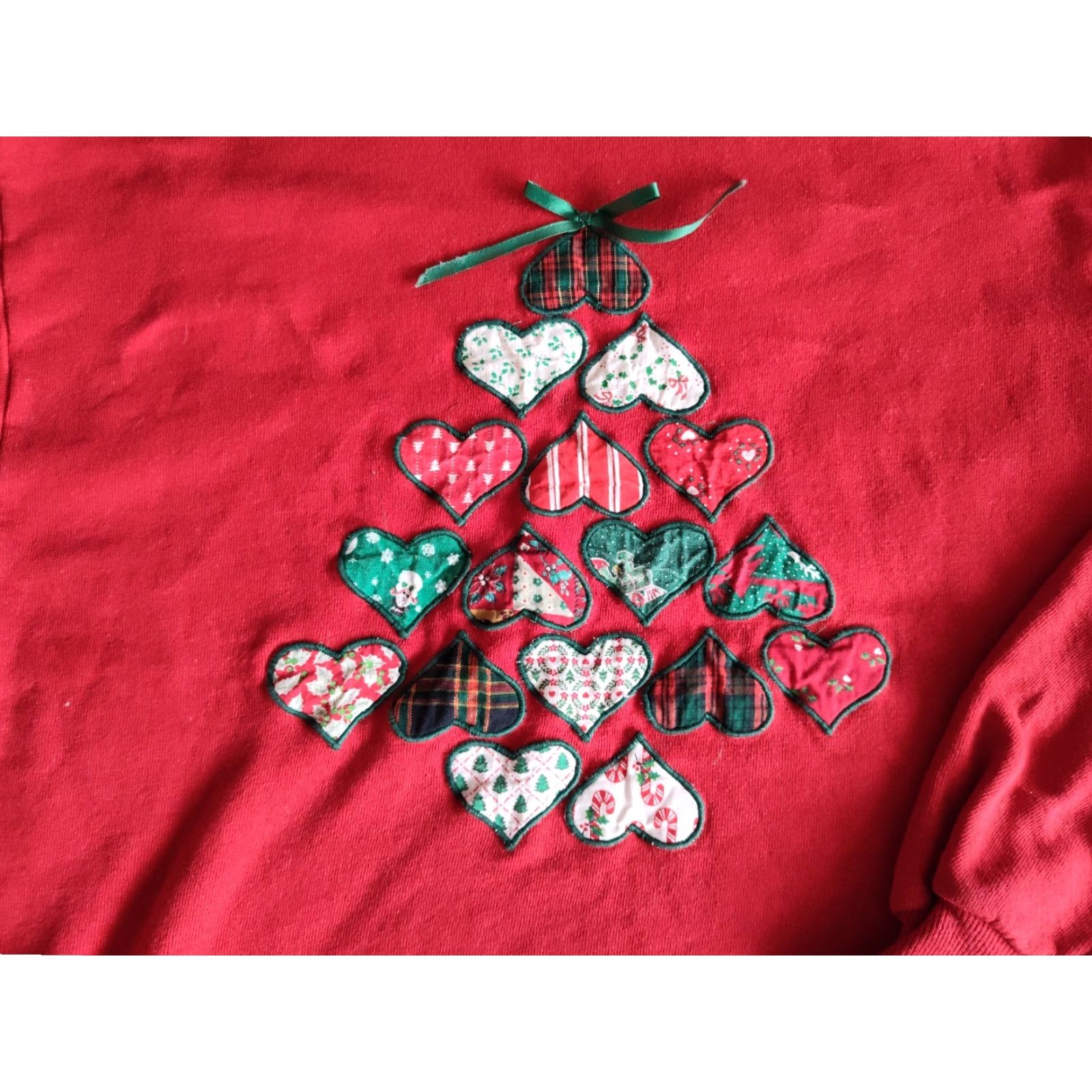 Jerzees VINTAGE Jerzees Red Christmas Embroidered Hearts Sweatshirt Womens Medium Size M / US 6-8 / IT 42-44 - 3 Thumbnail