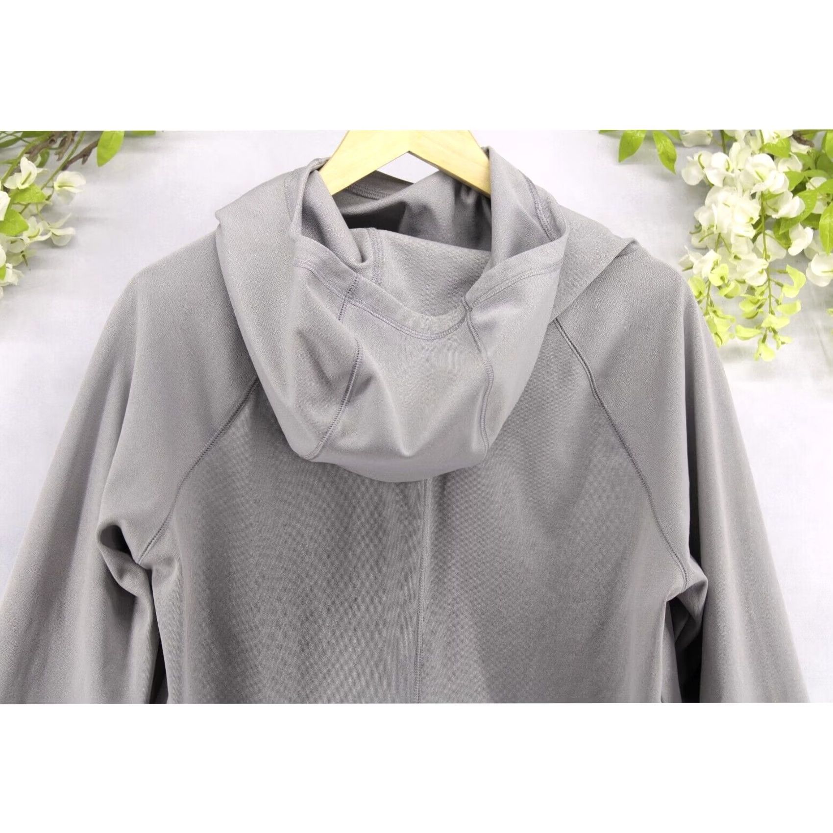 The North Face The North Face Women's Gray Cowl Neck Pullover Hoodie Sweater L Size L / US 10 / IT 46 - 4 Thumbnail