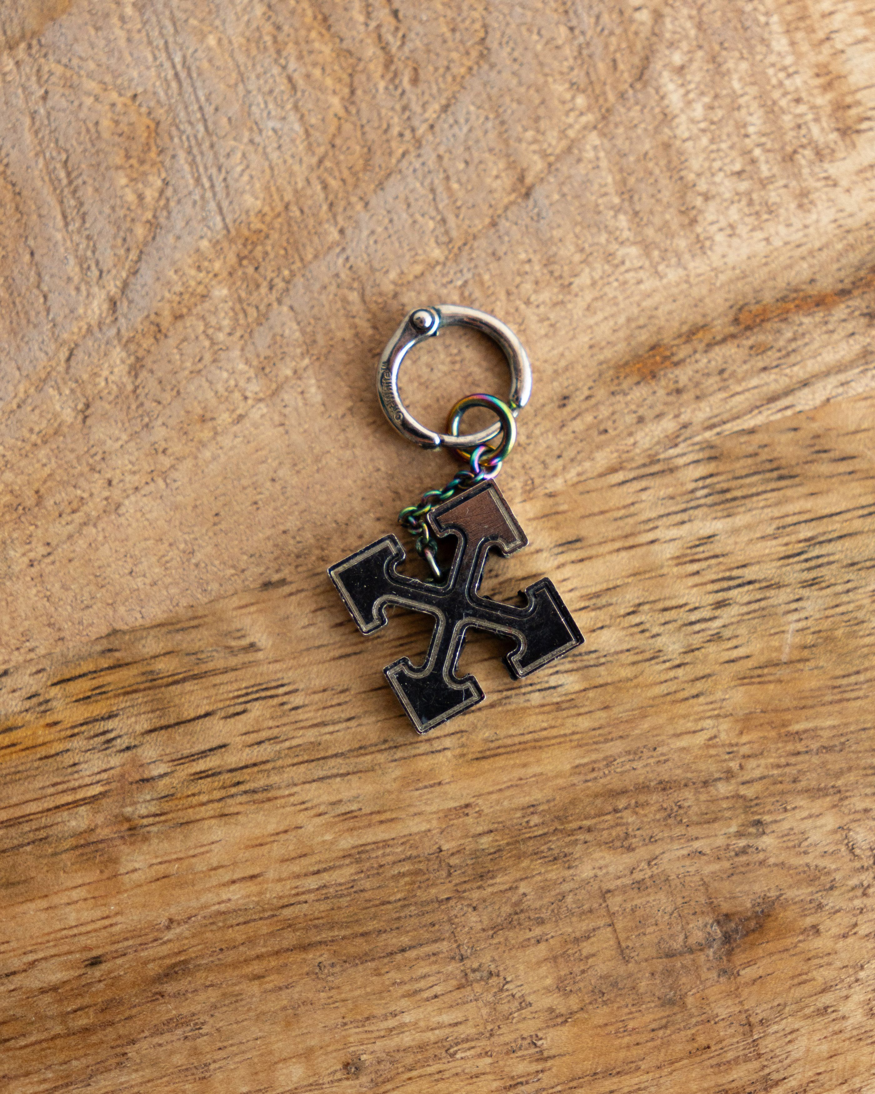 Off-White Anodized Steel Arrow Cross Earring