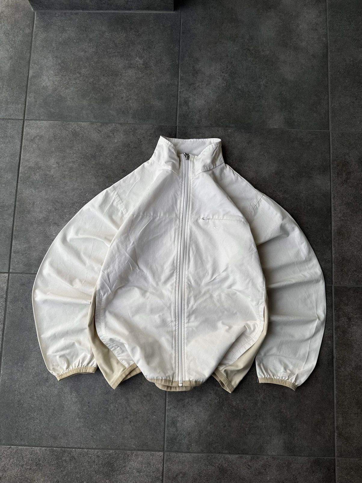 Nike Vintage Y2K Nike Track Jacket 2000s Windbreaker Size US S / EU 44-46 / 1 - 6 Thumbnail