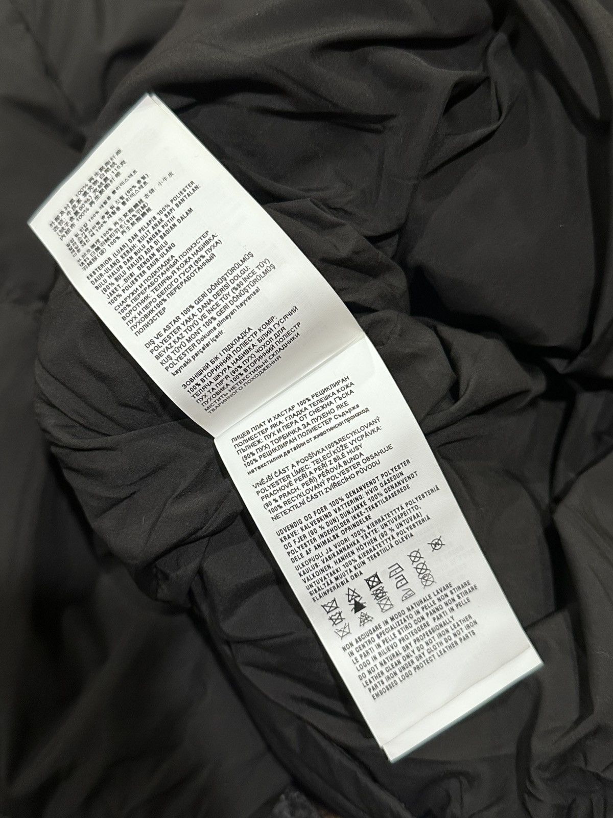Miu Miu Miu Miu Technical Ponge Cropped Down Puffer Padded Jacket Size S / US 4 / IT 40 - 18 Thumbnail