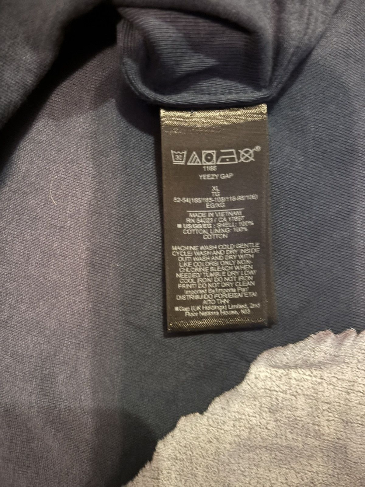 Gap × Yeezy Yeezy Gap Dove Tee Size US XL / EU 56 / 4 - 5 Thumbnail