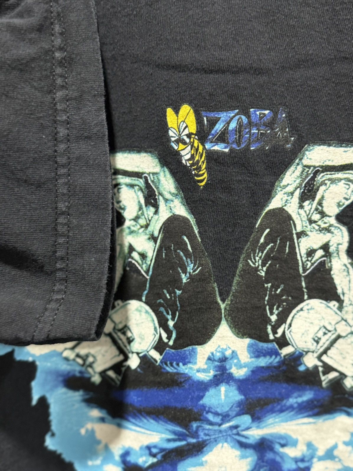 Vintage Vintage 90s Zoba Skull Skateboard Faded Usa Tee Size US L / EU 52-54 / 3 - 5 Thumbnail