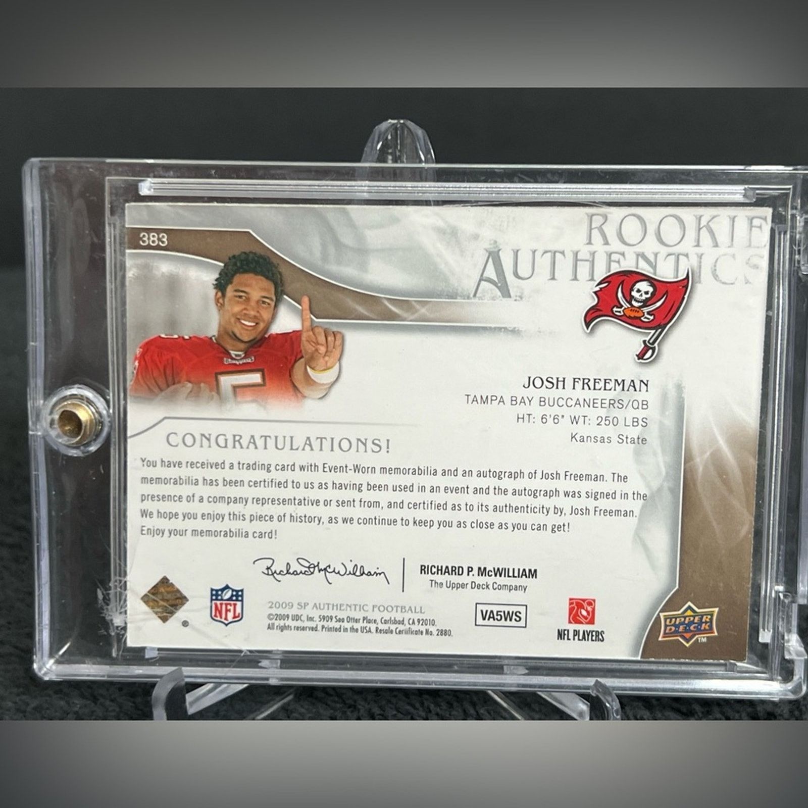 NFL 2009 UD SP Authentic Josh Freeman Jersey Auto RC /999 Bucs Size ONE SIZE - 2 Thumbnail