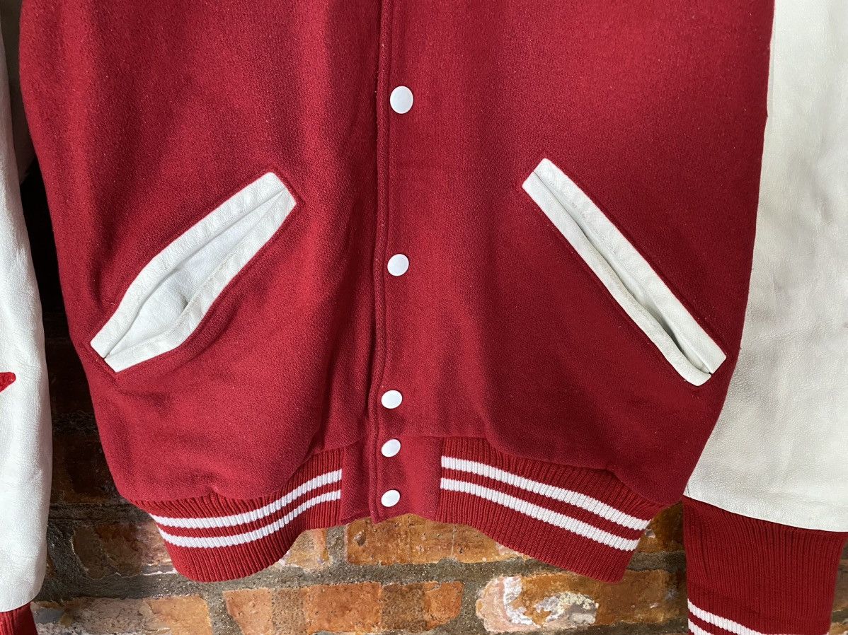 TMT 2000s TMT Big Holiday Red Indian leather varsity Jacket Size US M / EU 48-50 / 2 - 11 Thumbnail