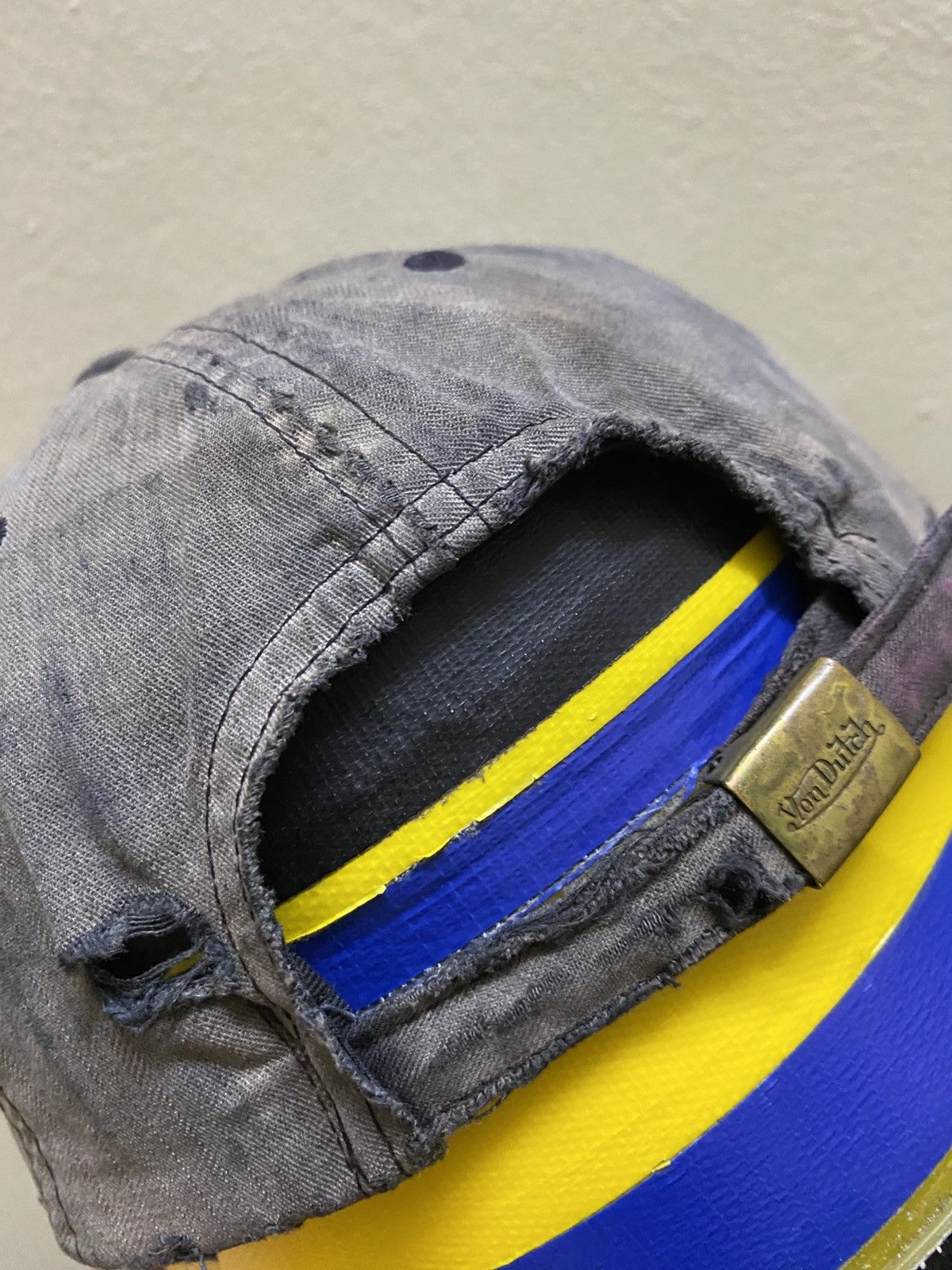 Vintage × Von Dutch Vintage Von Dutch Ripped Distressed Style Sun Faded Hat Size ONE SIZE - 4 Thumbnail