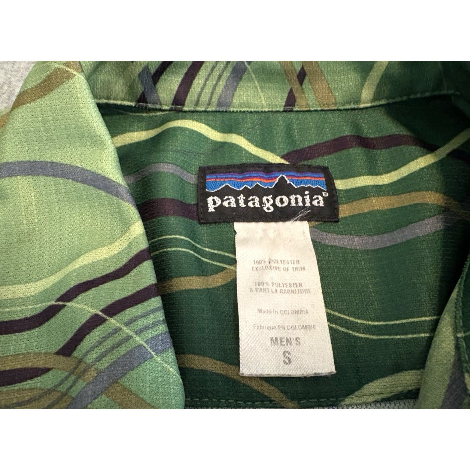 Patagonia VINTAGE Patagonia Short Sleeve Button-Up Shirt S Green Mens Regular Size Small Size US S / EU 44-46 / 1 - 2 Thumbnail