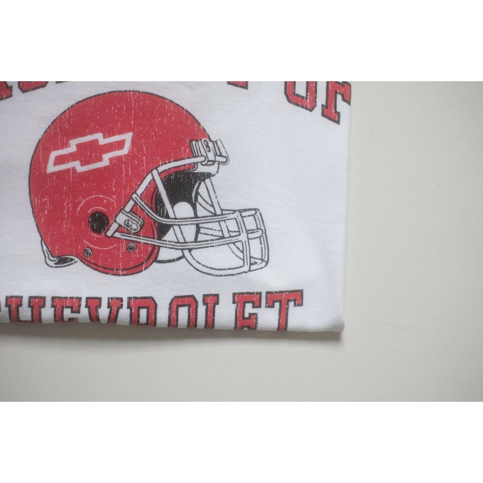 Fruit Of The Loom VINTAGE Fruit of the Loom CHEVROLET CHEVY TRUCK SPORTS FOOTBALL WHITE GRAPHIC T SHIRT XL Size US XL / EU 56 / 4 - 4 Thumbnail