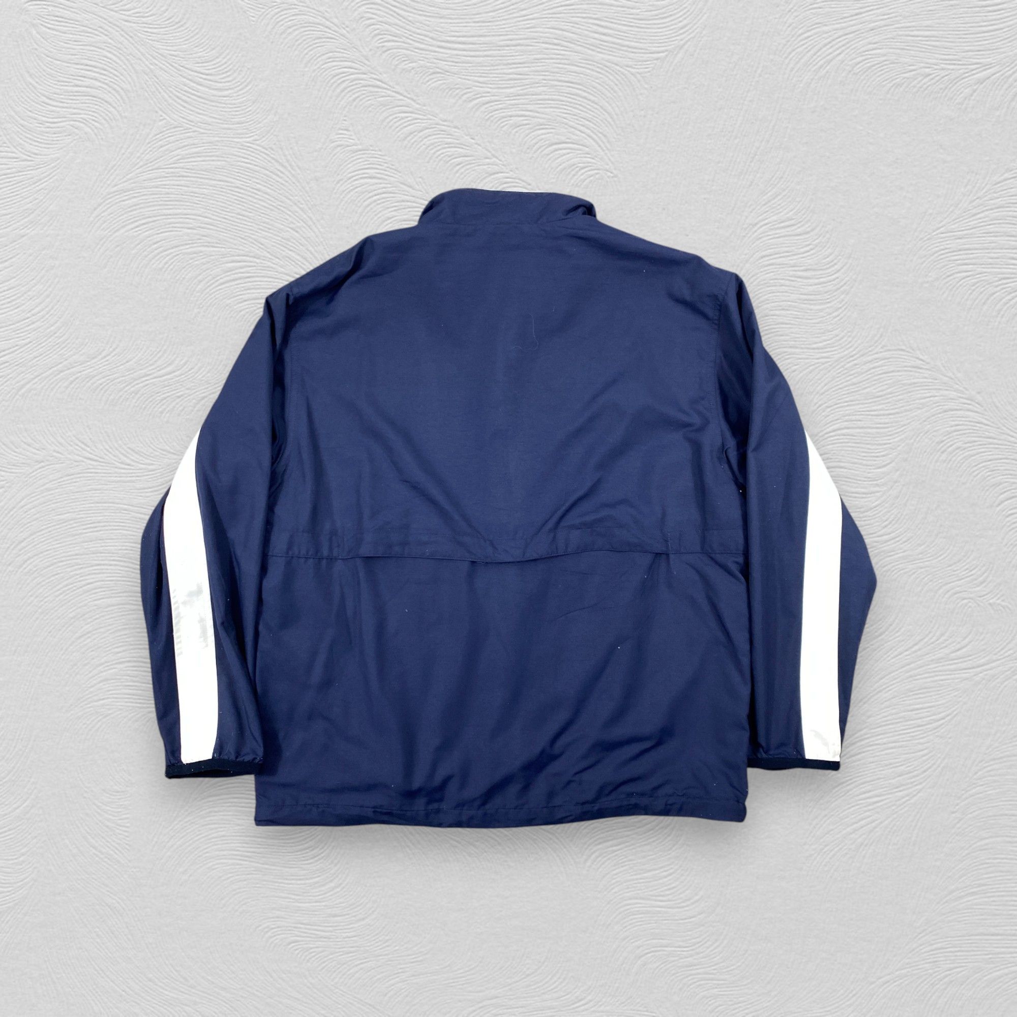 Vintage Vintage Nike Court Small Logo Jacket-J160 Size US M / EU 48-50 / 2 - 2 Thumbnail
