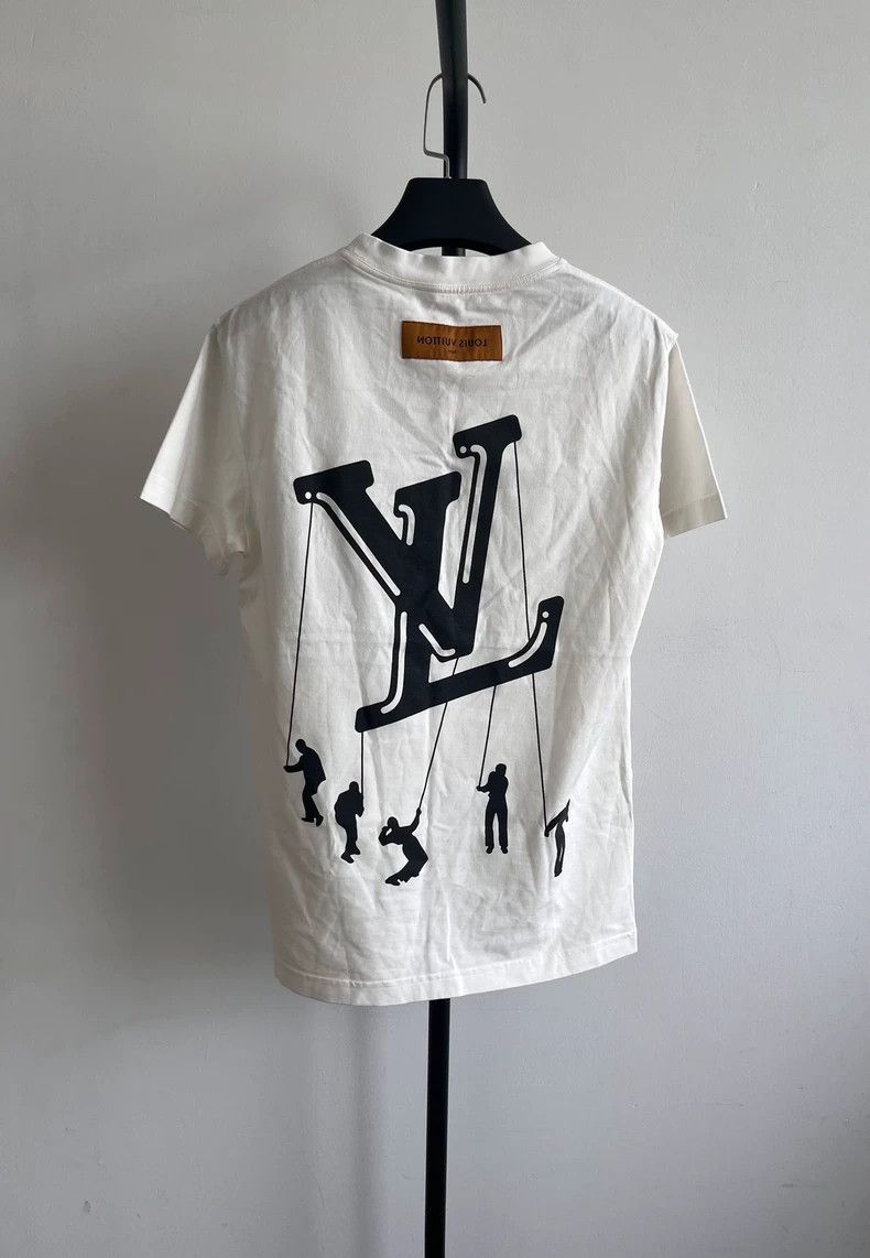 Louis Vuitton Louis Vuitton Paratrooper print crewneck pullover short sl Size US XS / EU 42 / 0 - 2 Thumbnail