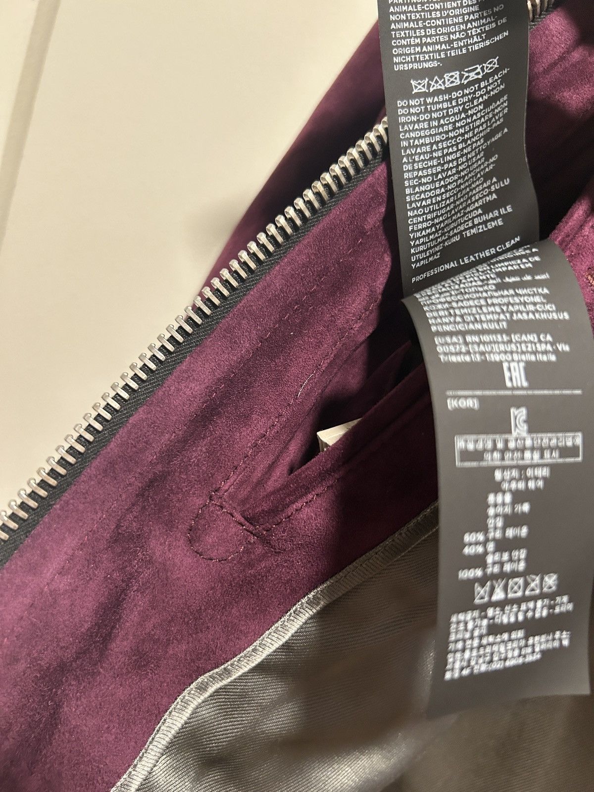 Tom Ford Tom Ford Suede Blouson Jacket Burgundy size IT 48 Size US M / EU 48-50 / 2 - 9 Thumbnail