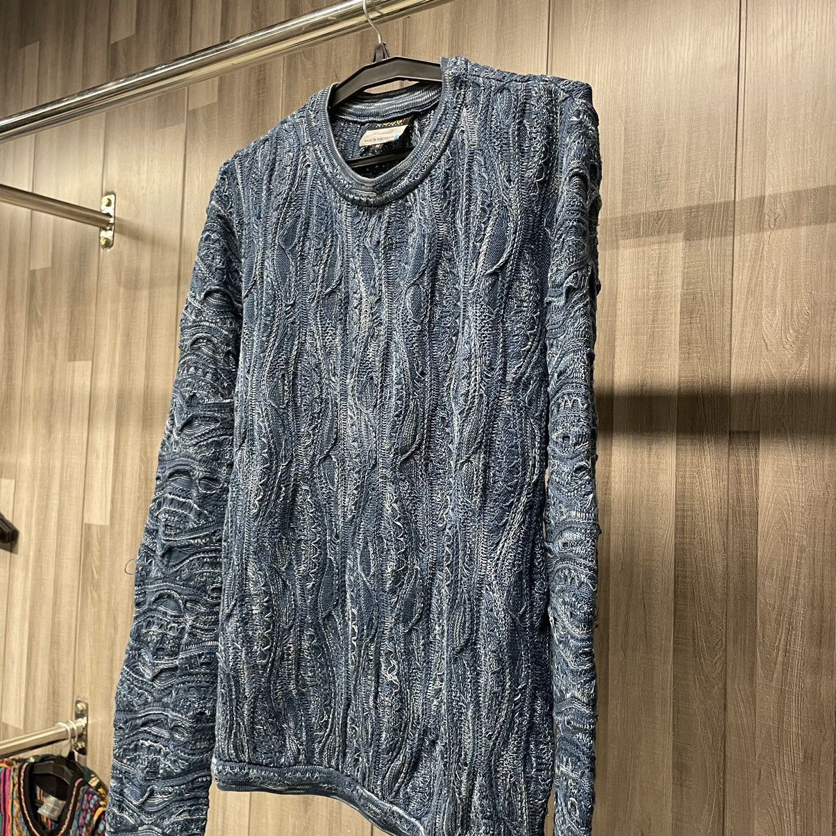 Coogi Vintage Coogi Australia Basics Blue 3D Knit Sweater Size US M / EU 48-50 / 2 - 5 Thumbnail