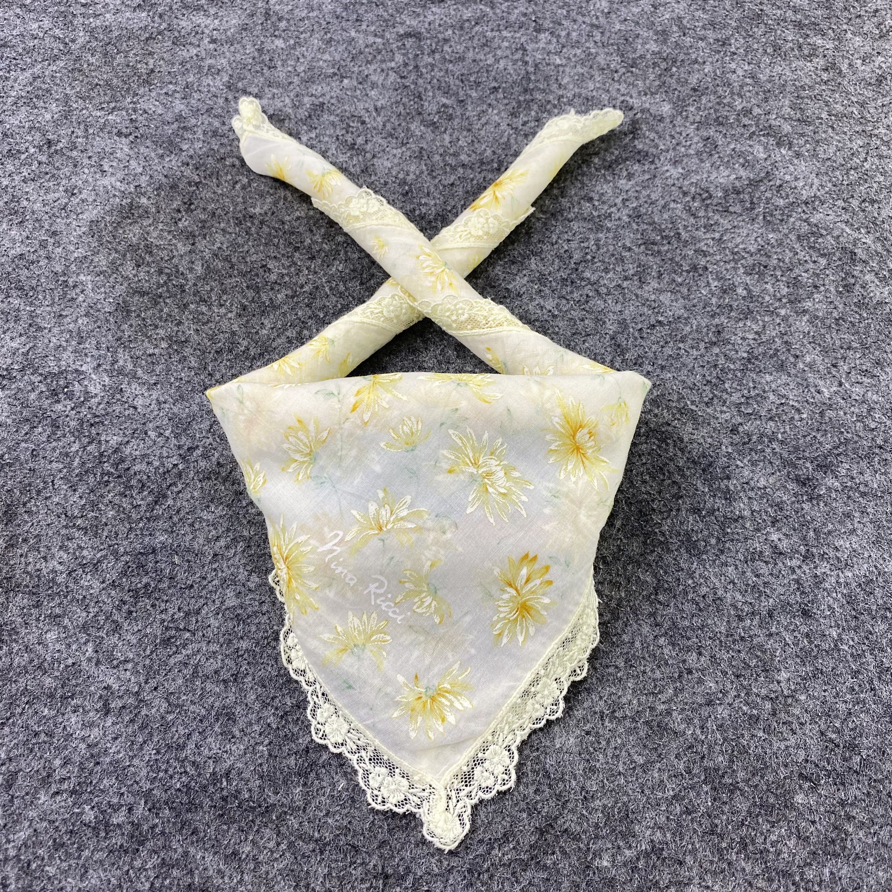 Nina Ricci Nina Ricci Handkerchief /Bandana/Neckerchief-B1547 Size ONE SIZE - 2 Thumbnail