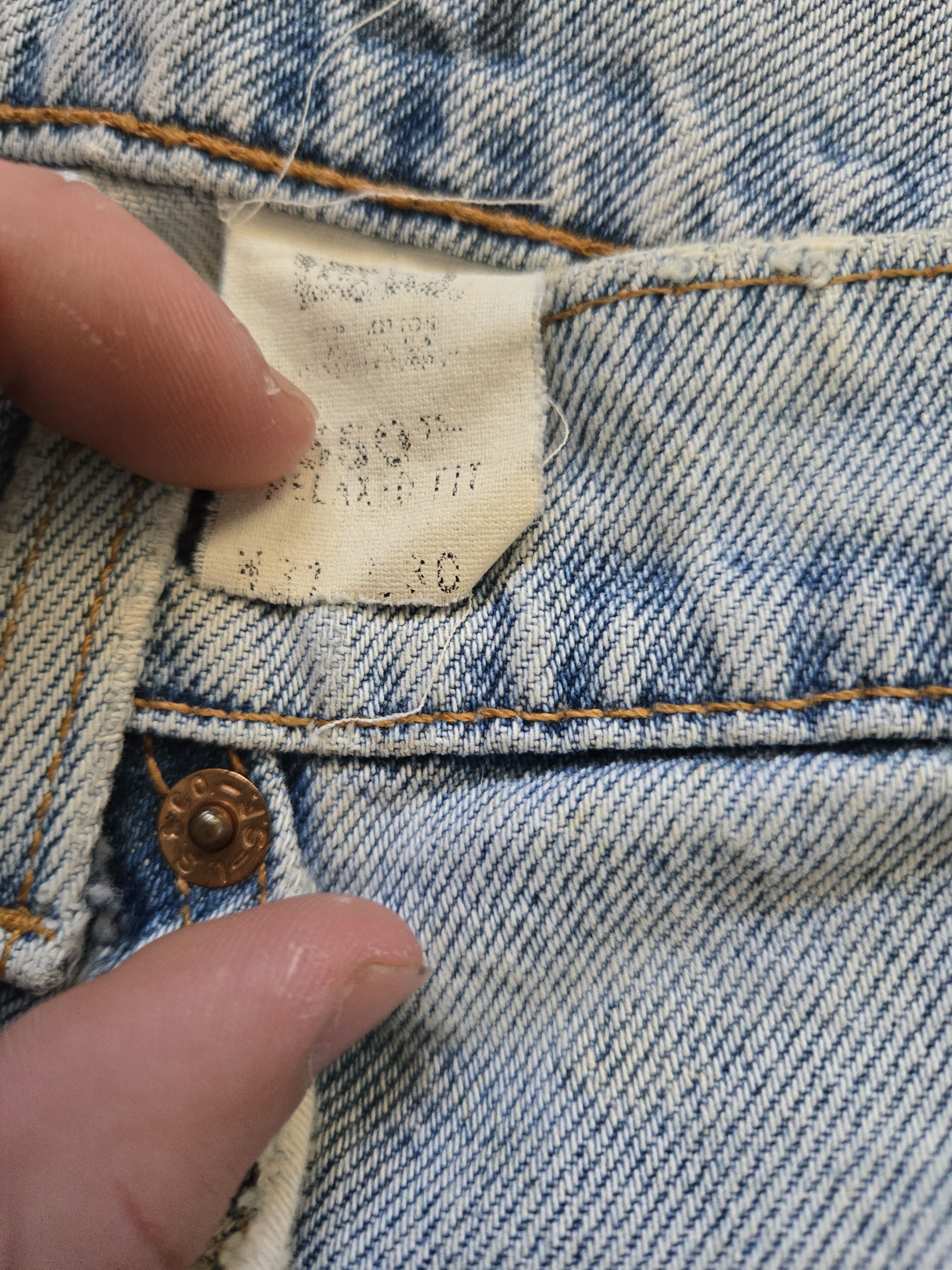 Levi's Vintage Clothing Orange tab 70s Levis 550s 31/30 relaxed fit Size US 31 - 3 Thumbnail