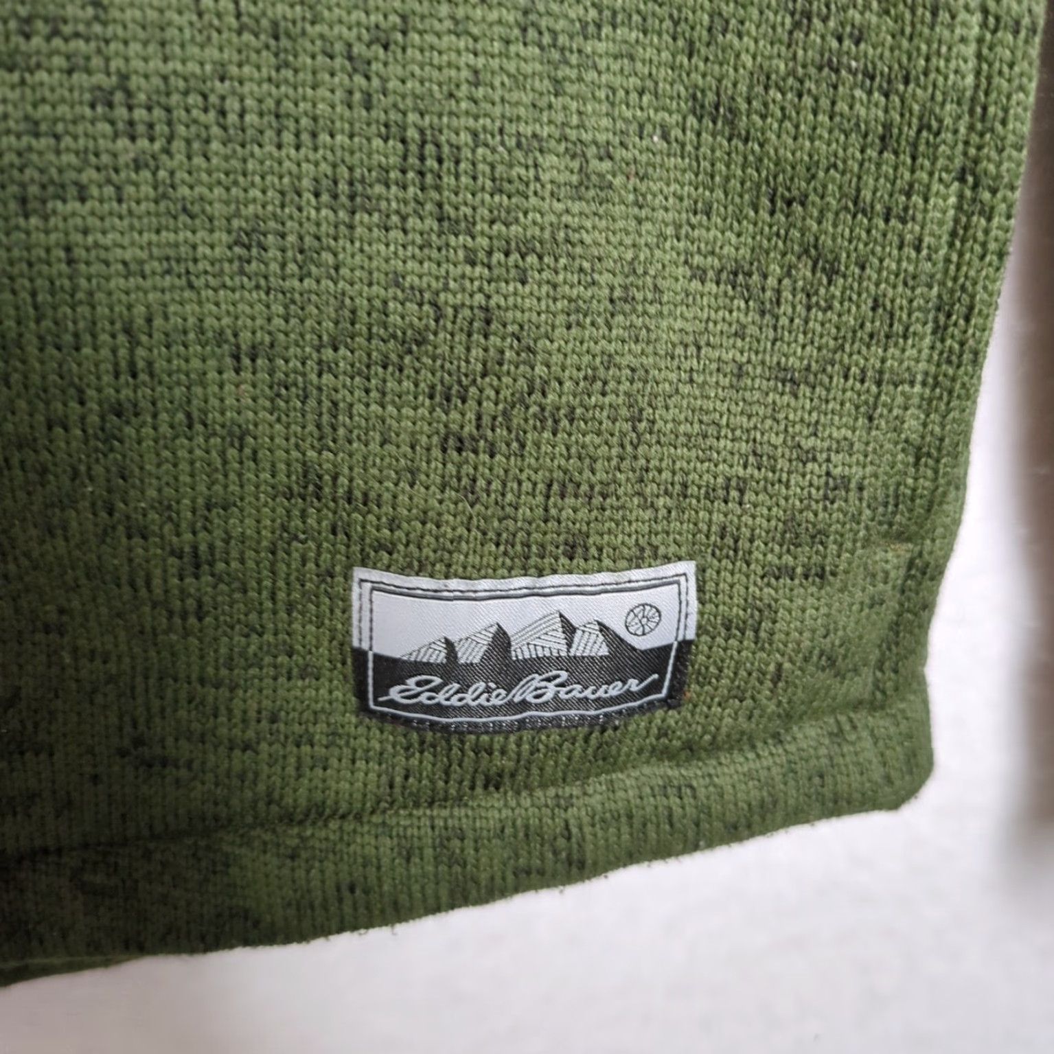 Eddie Bauer Eddie Bauer Men's Green XL Snap Button Polyester Overshirt Sleeved Long Button-Up Shirt, Regular, Overshirt, XL, Green, Polyester, Eddie Bauer Size US XL / EU 56 / 4 - 5 Thumbnail