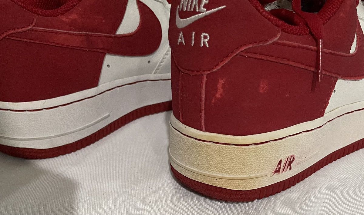 Nike Nike Air White And Red Size 6.5Y Size US 6.5 / IT 36.5 - 7 Thumbnail