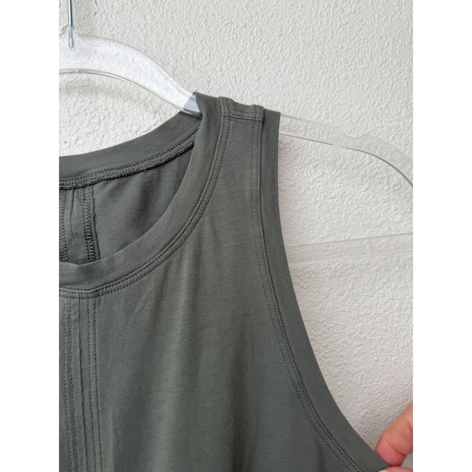 Lululemon Lululemon Time To Restore Tank Grey Sage Women 4 Size S / US 4 / IT 40 - 10 Thumbnail