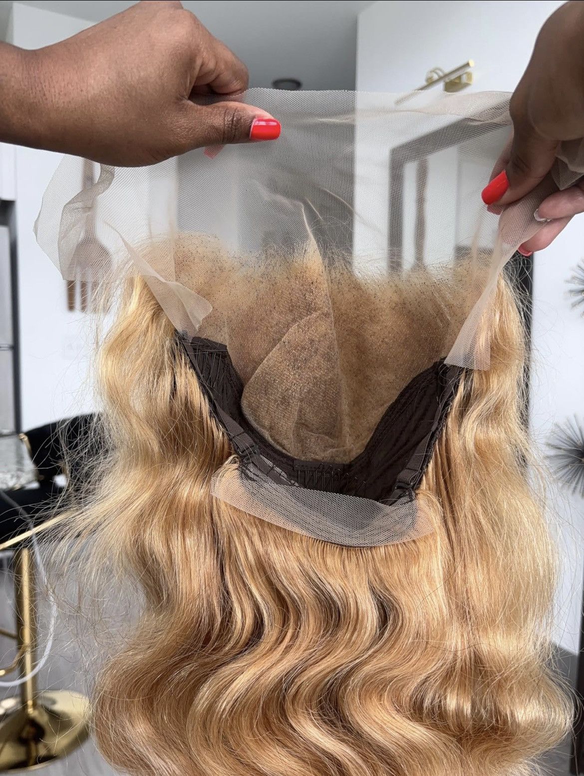Other Lace front wig Size ONE SIZE - 5 Thumbnail
