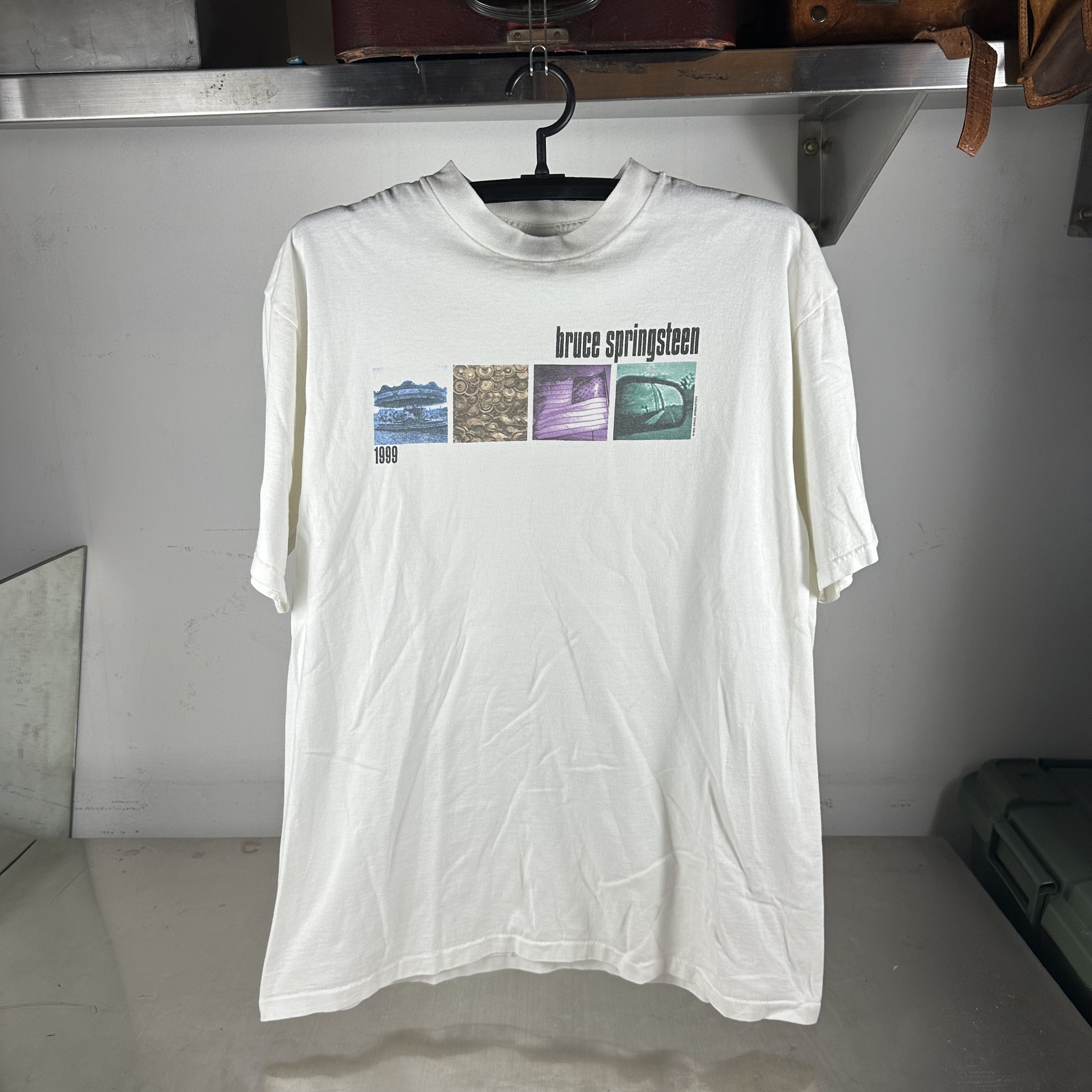 Vintage ​​Vintage 1999 Bruce Springsteen Tour Concert T-shirt Size US XL / EU 56 / 4 - 1 Thumbnail