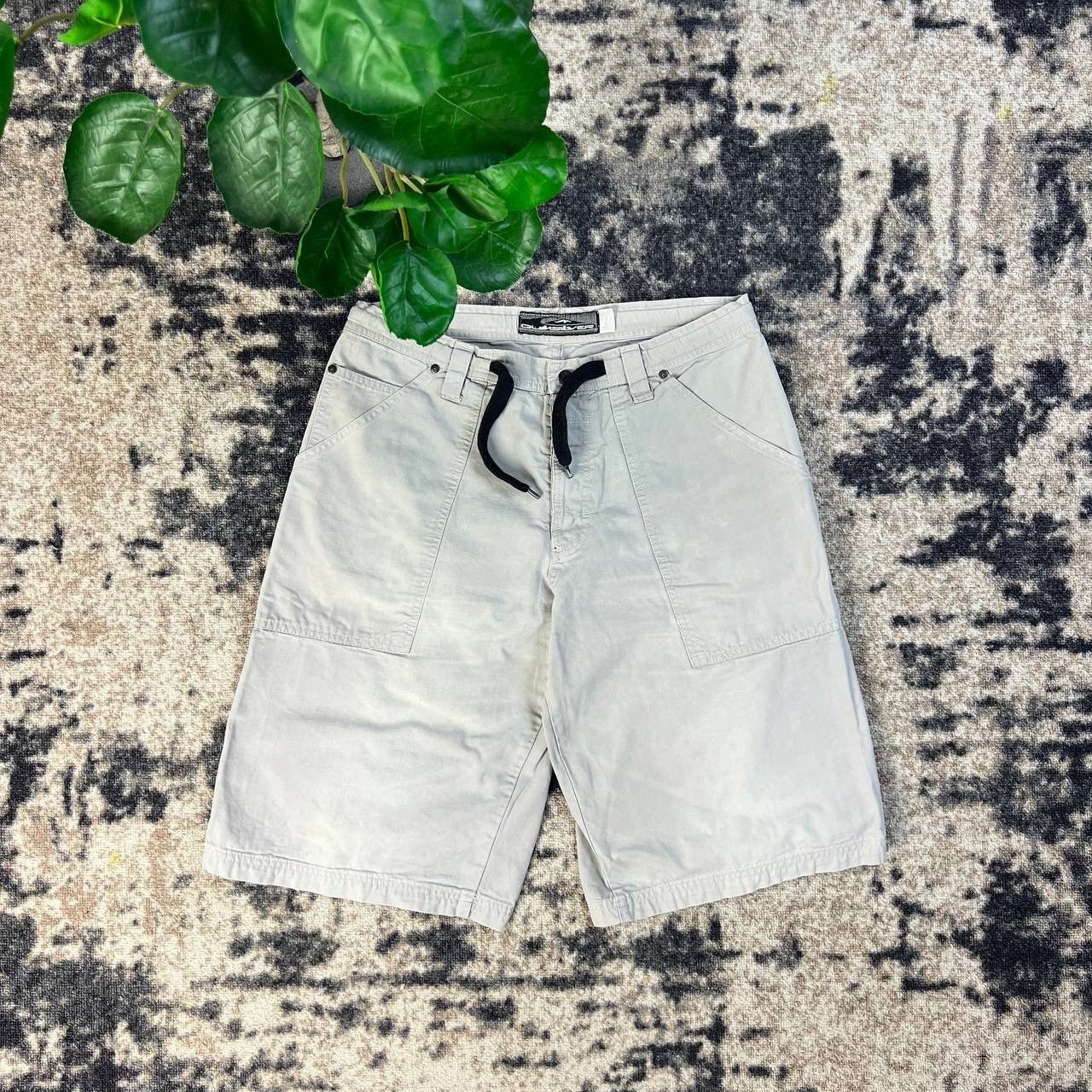 Quiksilver Quiksilver Mini Logo Vintage Y2K Baggy Shorts Surf Style Size US 34 / EU 50 - 1 Thumbnail